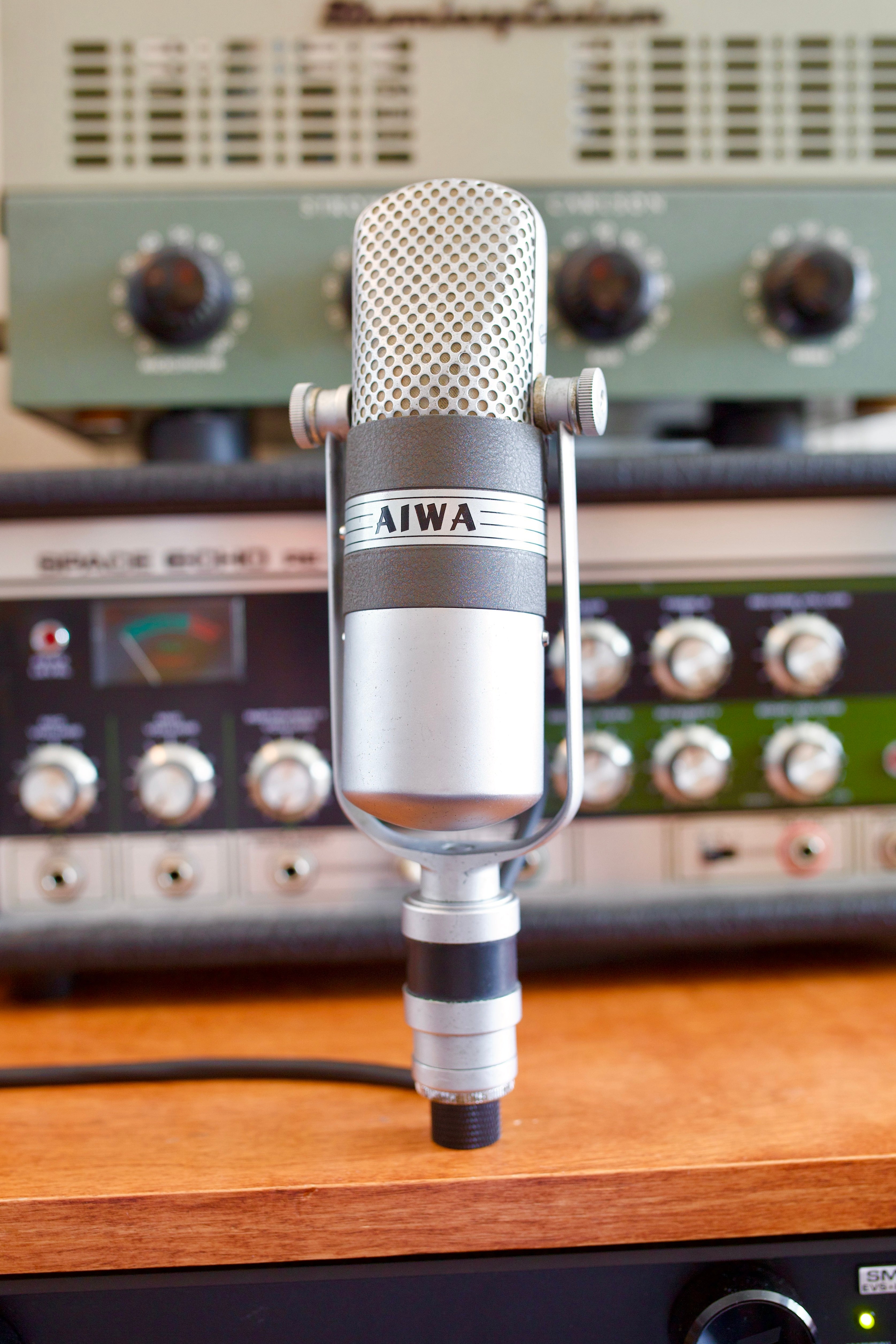 Aiwa VM-15 Ribbon Microphone – Cole Picks Vintage