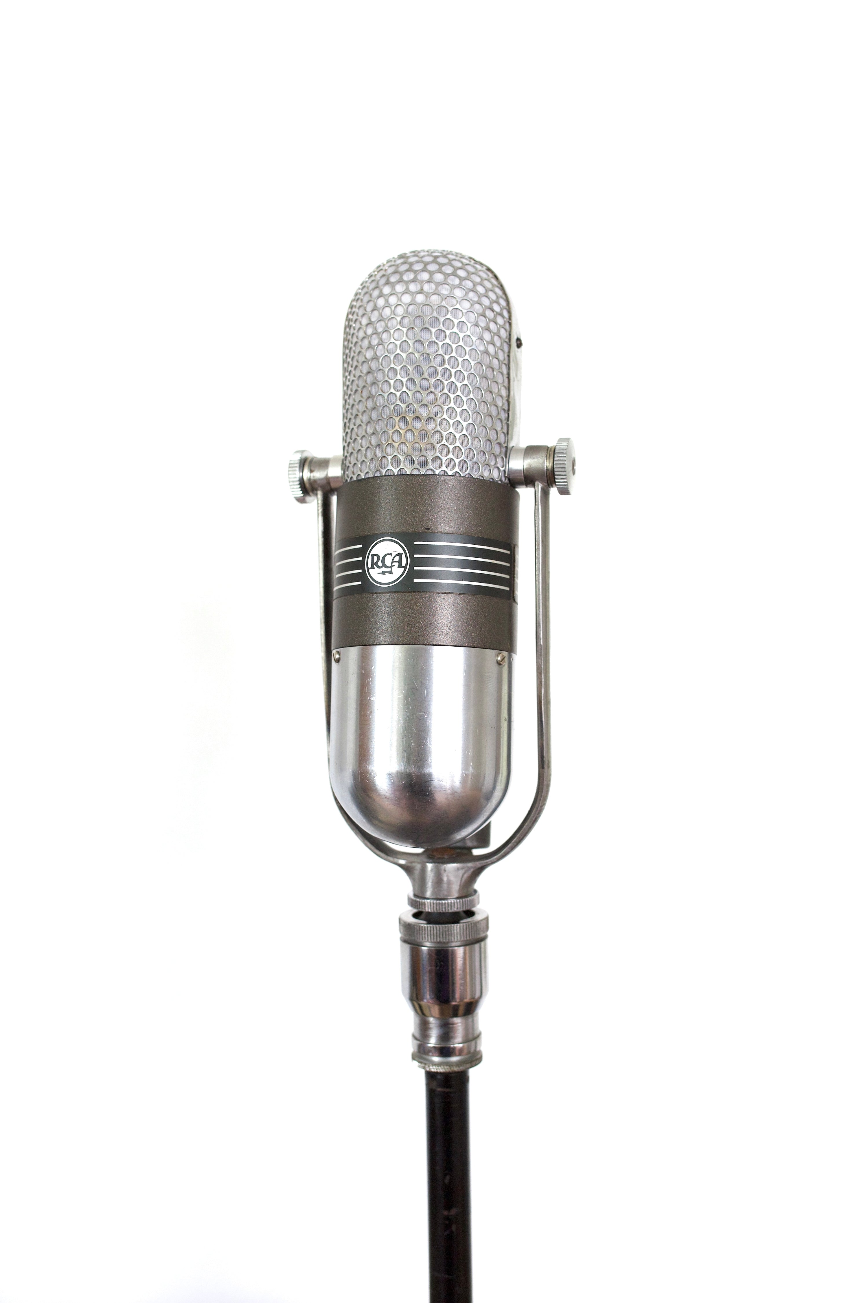 RCA 77-DX Ribbon Microphone