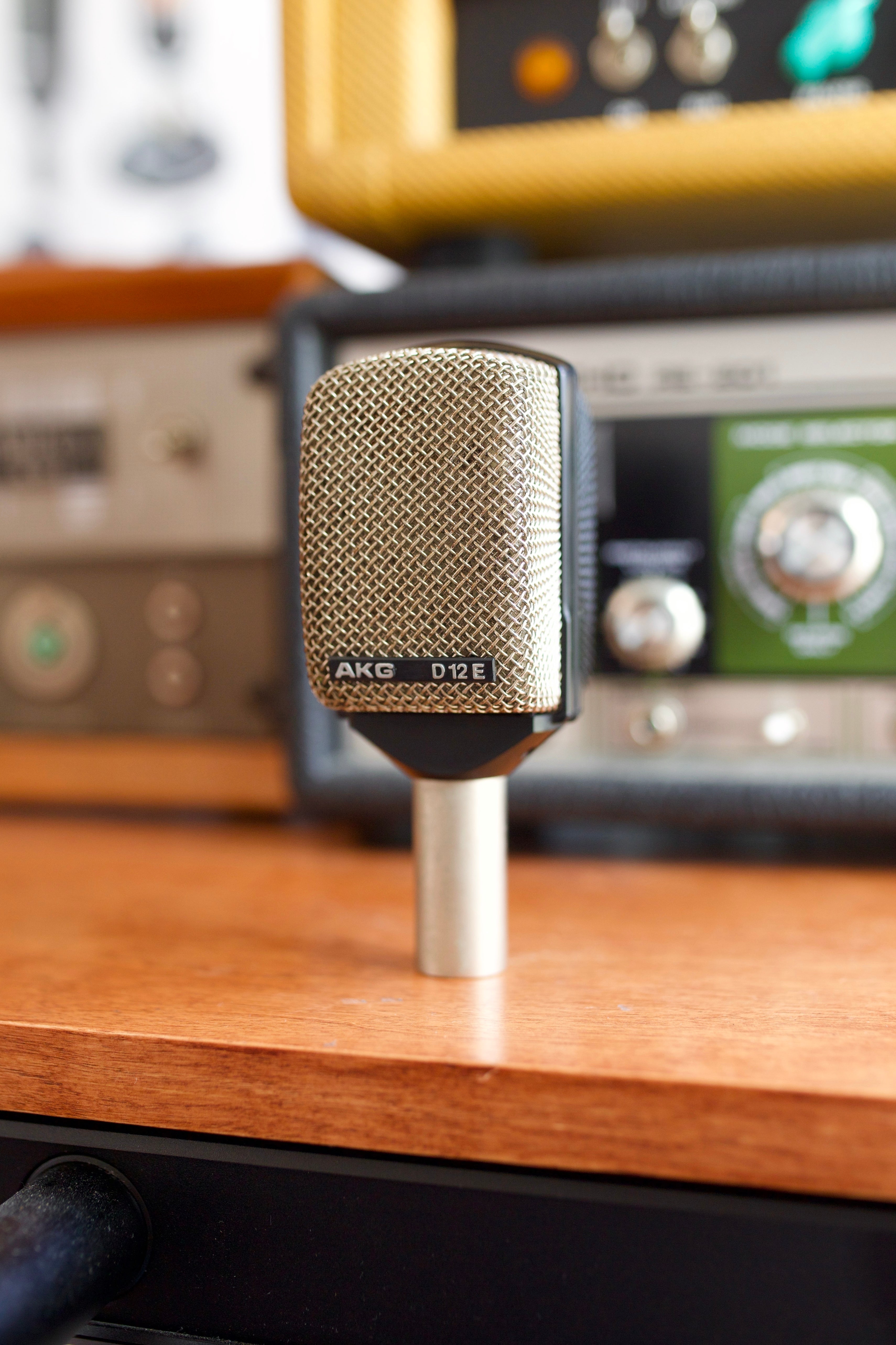 AKG D12E ビンテージ //