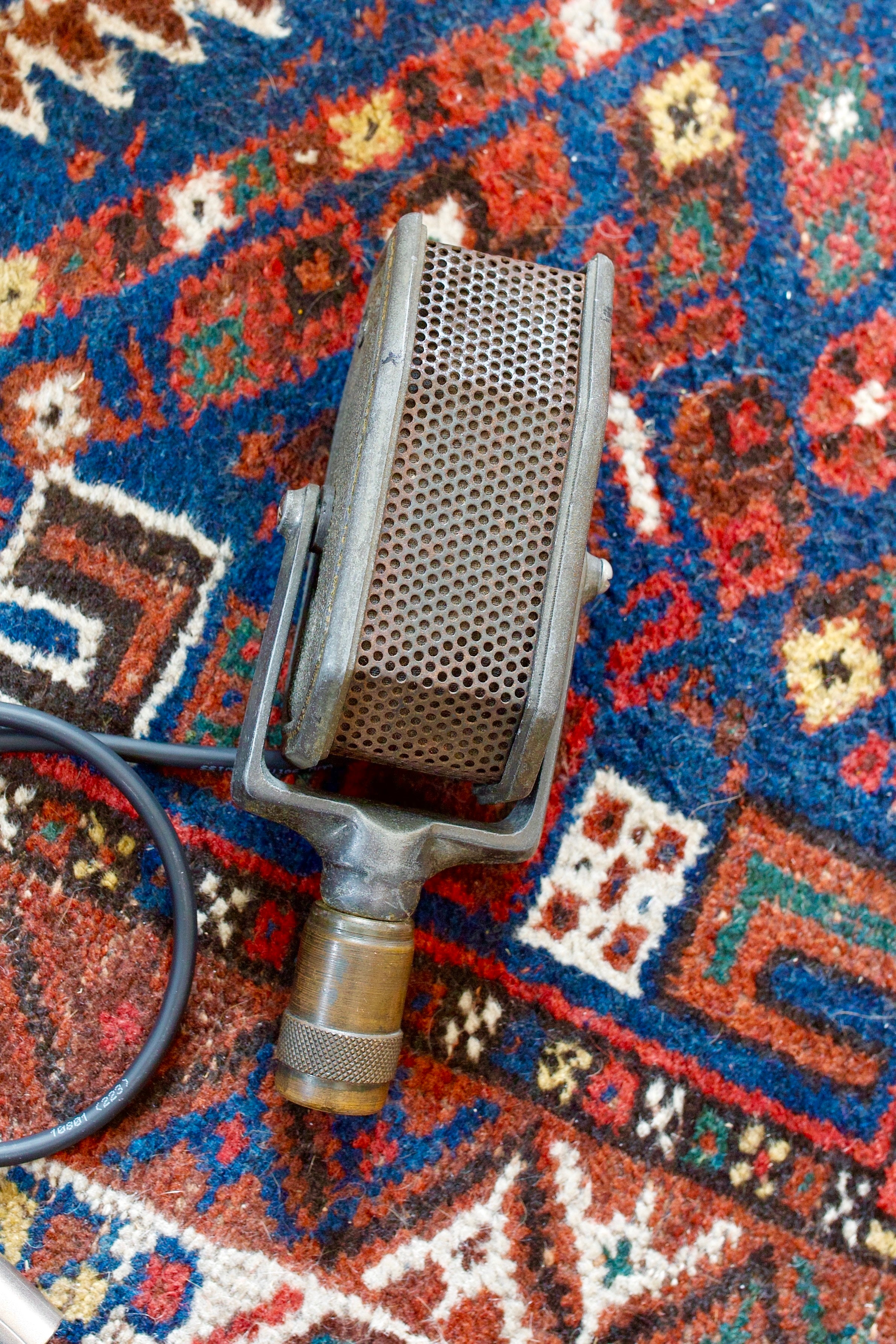 Amperite RAH Ribbon Microphone