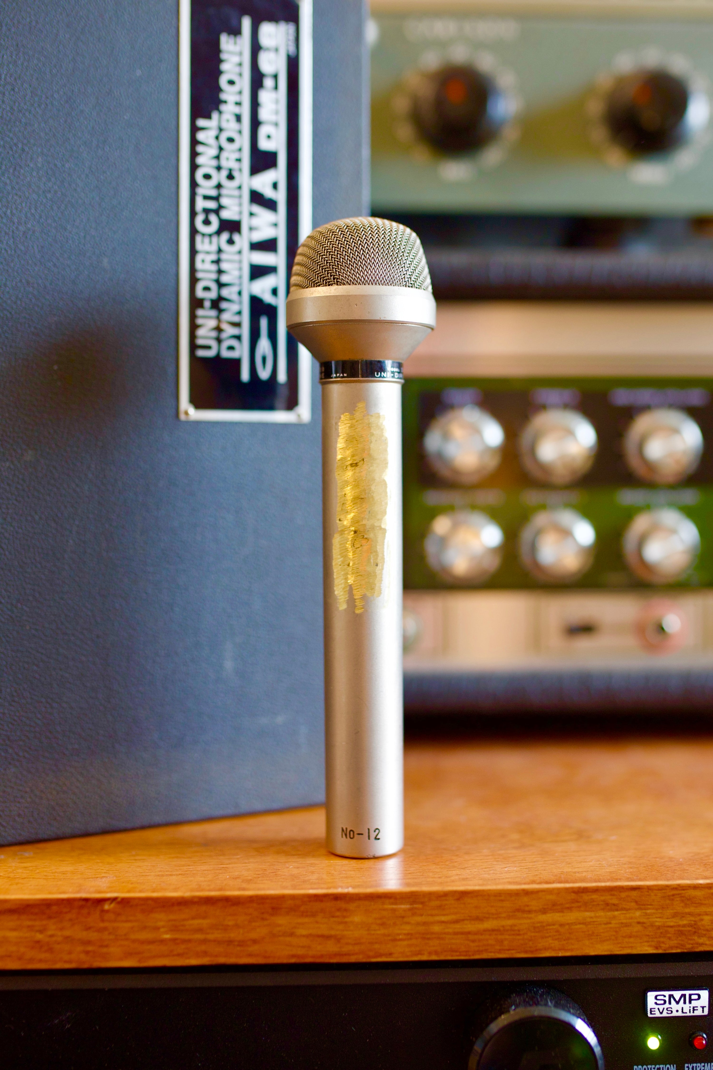 Aiwa DM-68A Dynamic Microphone