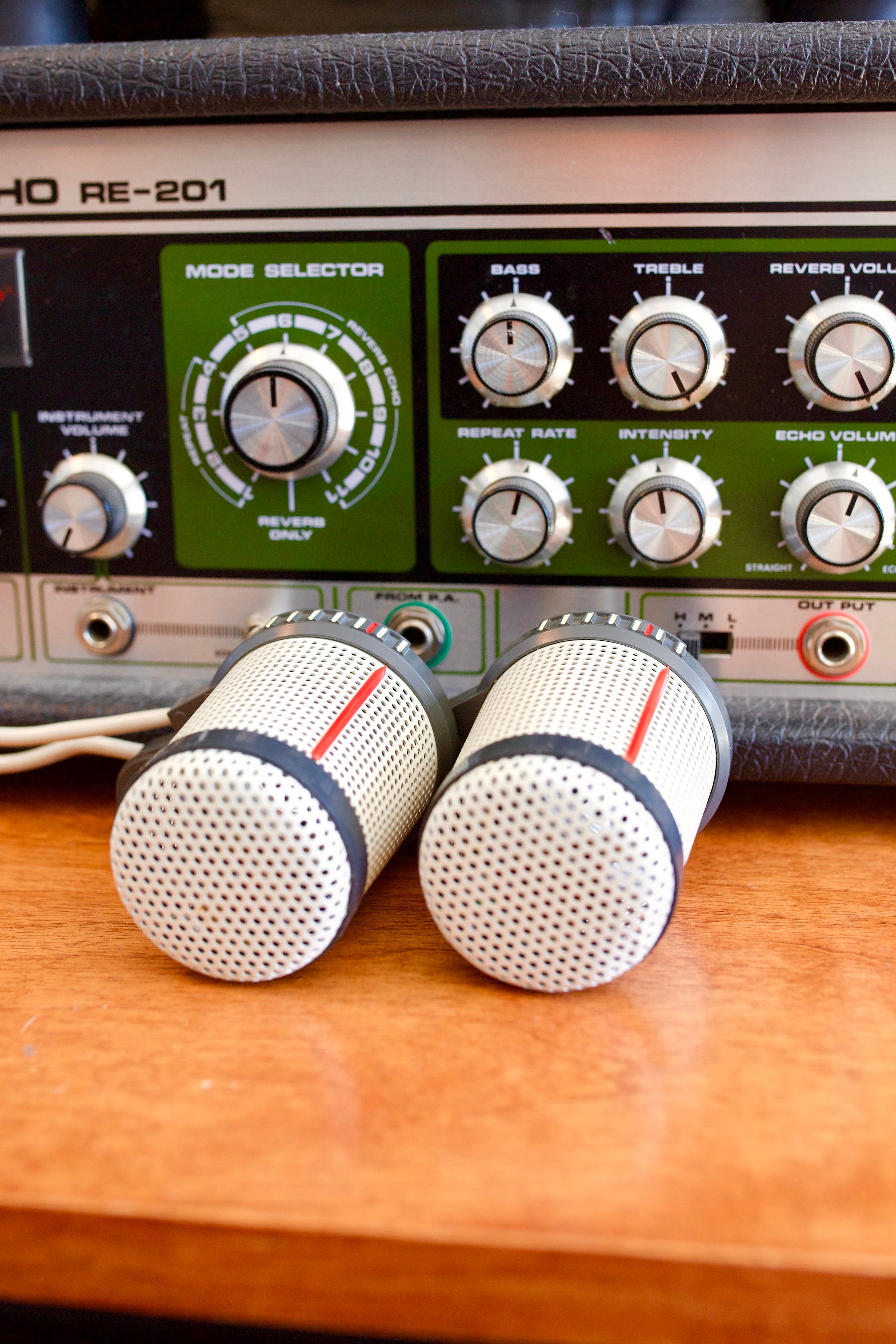 AKG D77 Stereo Dynamic Microphone