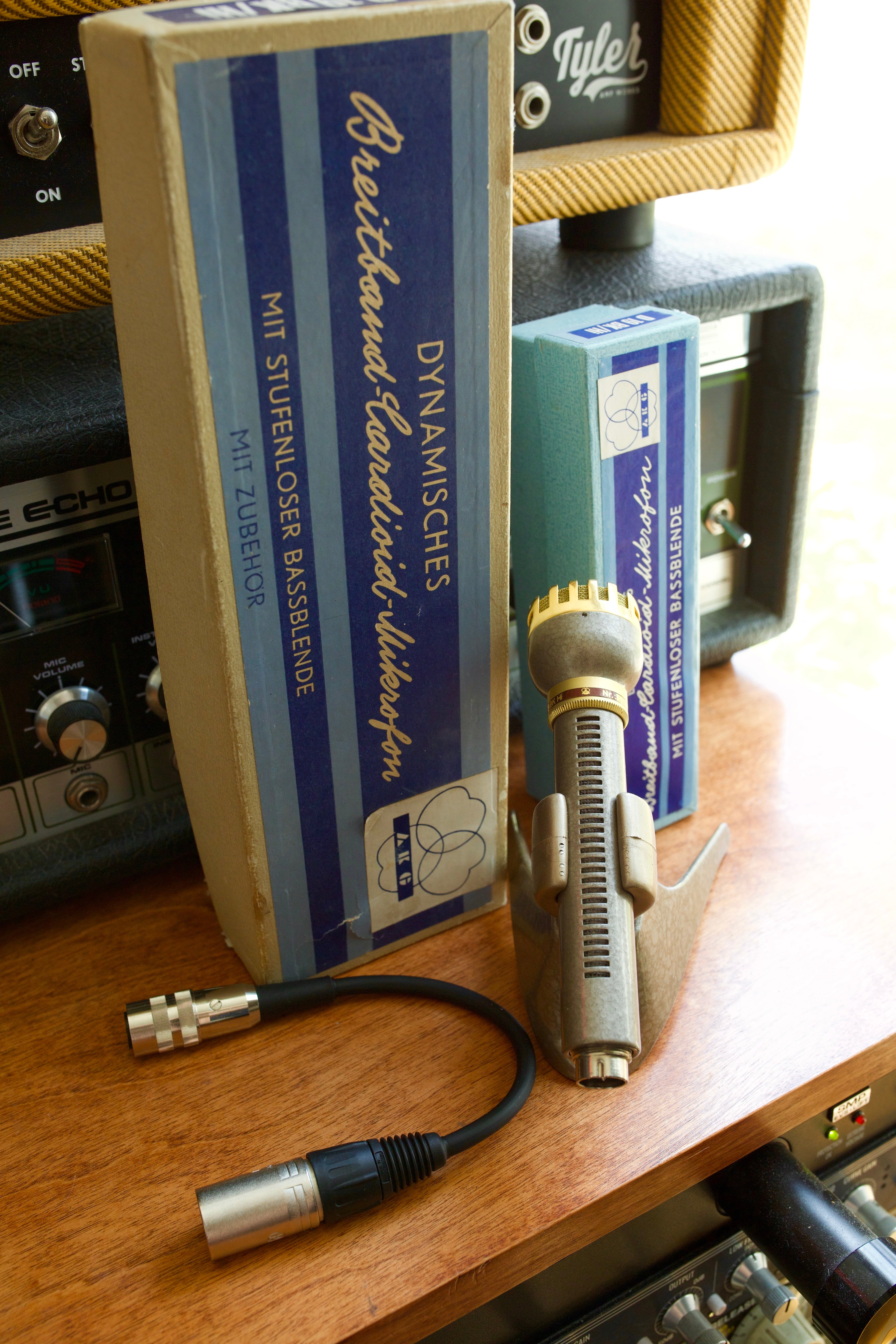 AKG D19C Dynamic Microphone – Cole Picks Vintage