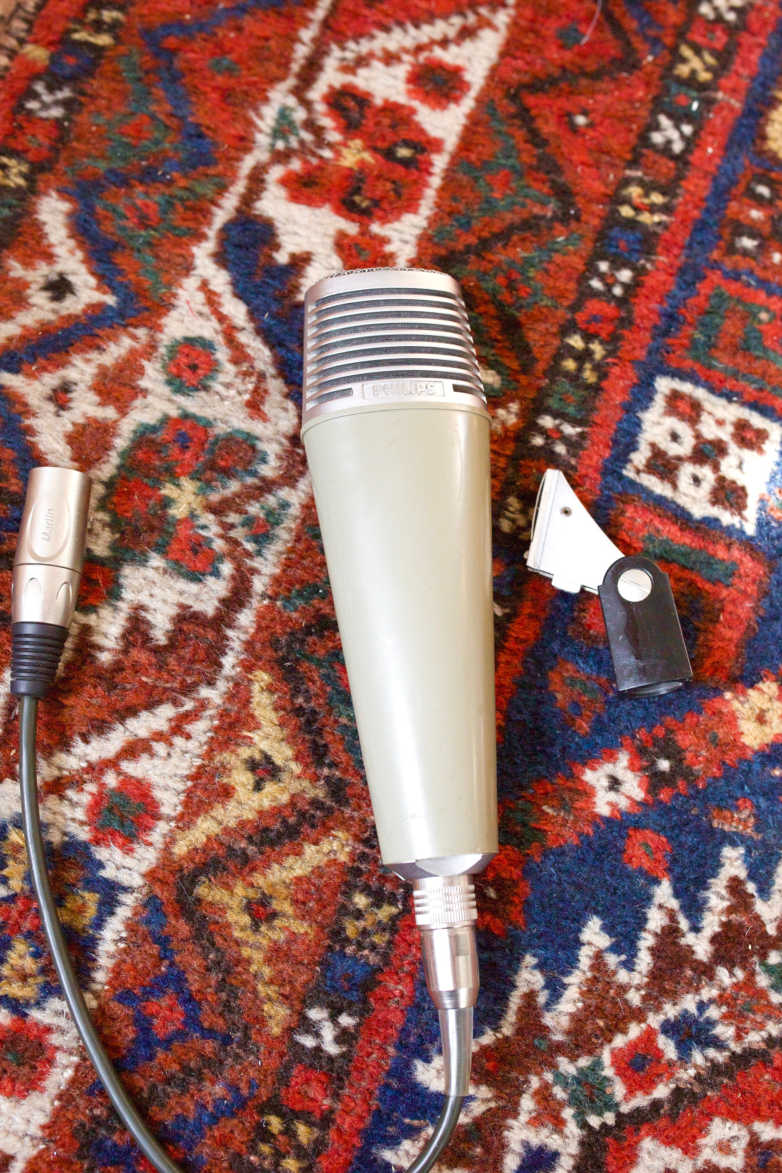 Philips LBB9050/05 Dynamic Microphone