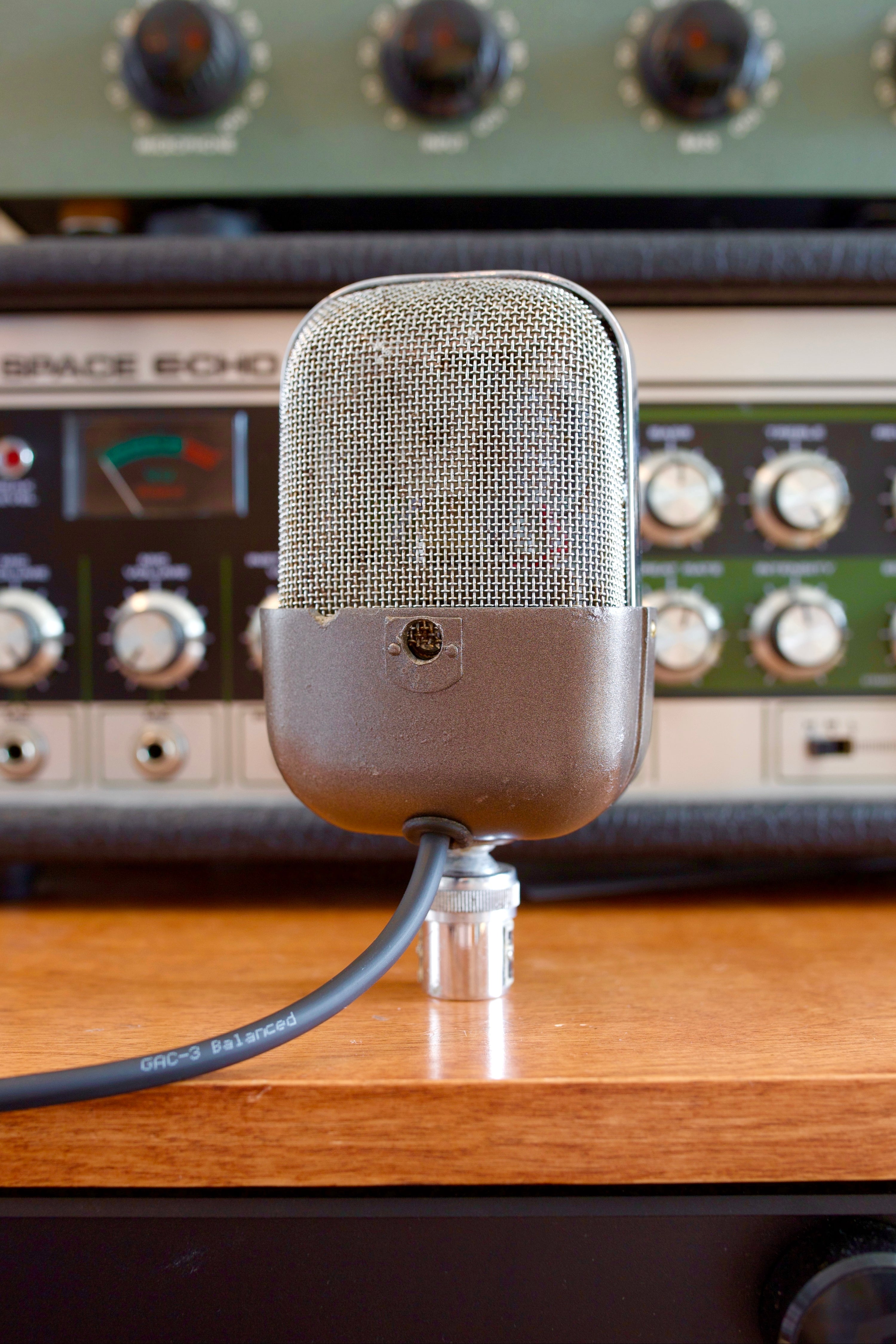 Turner Model 87 Ribbon Microphone