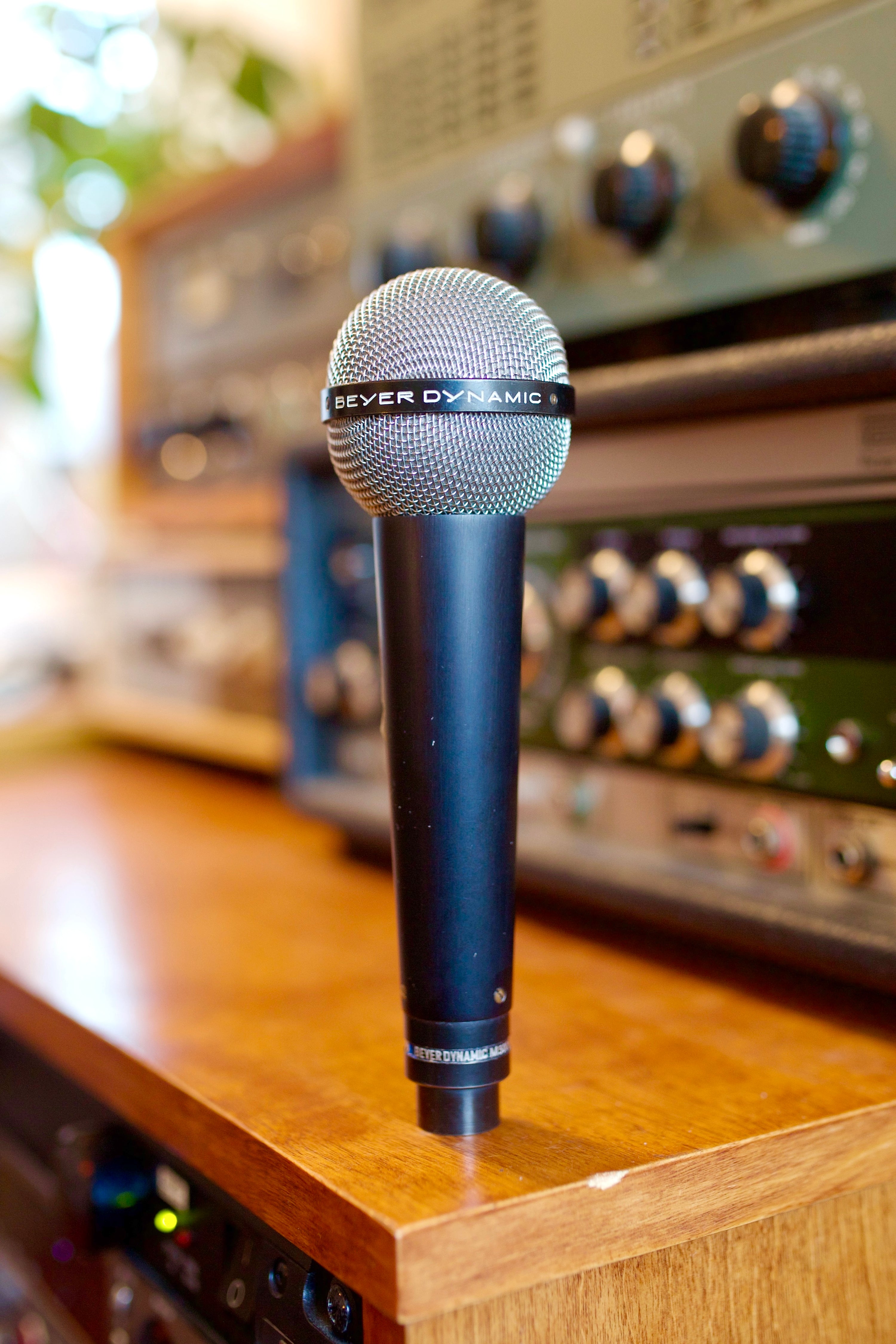 Beyerdynamic M500 N(C) Ribbon Microphone