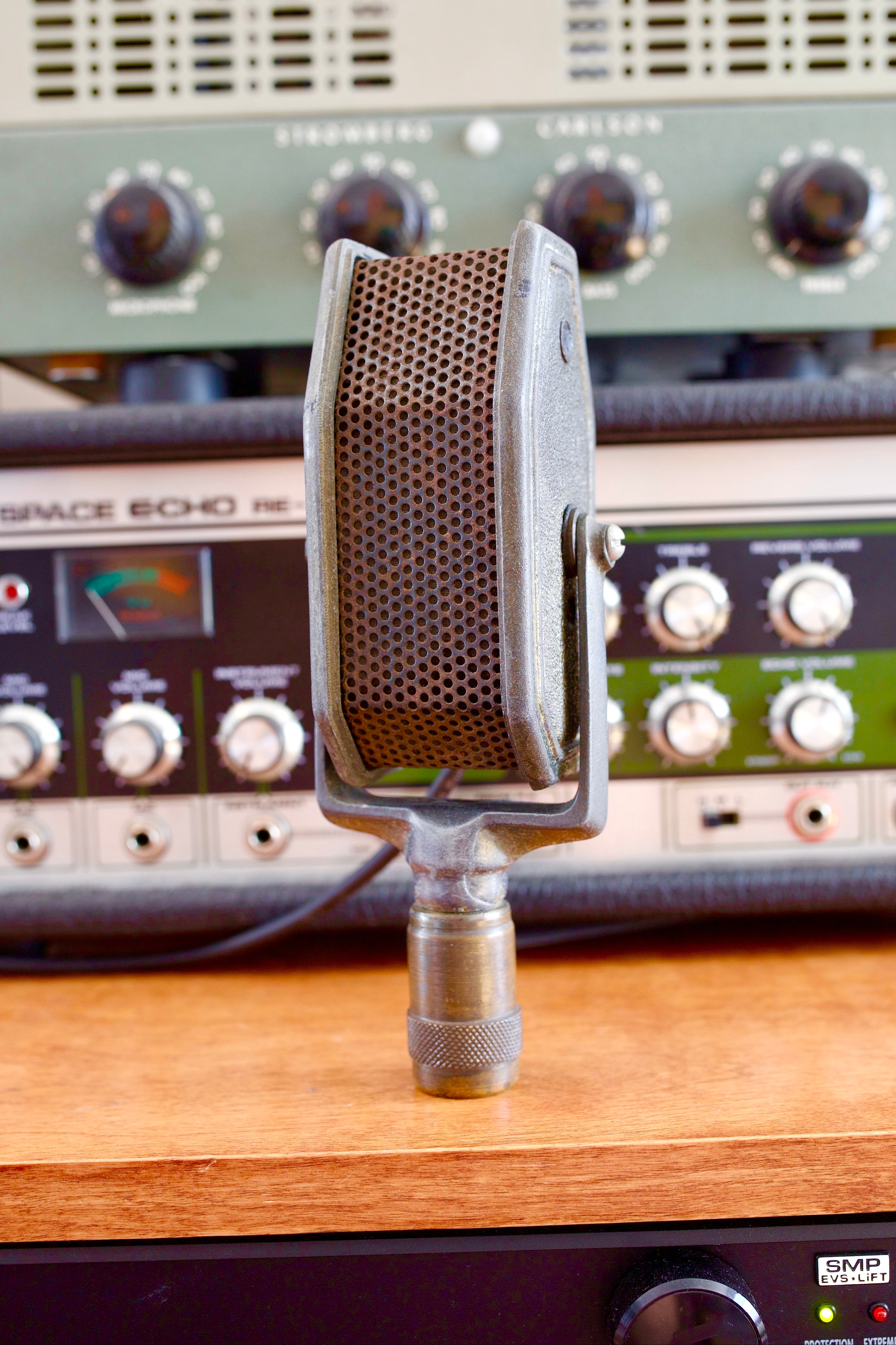 Amperite RAH Ribbon Microphone
