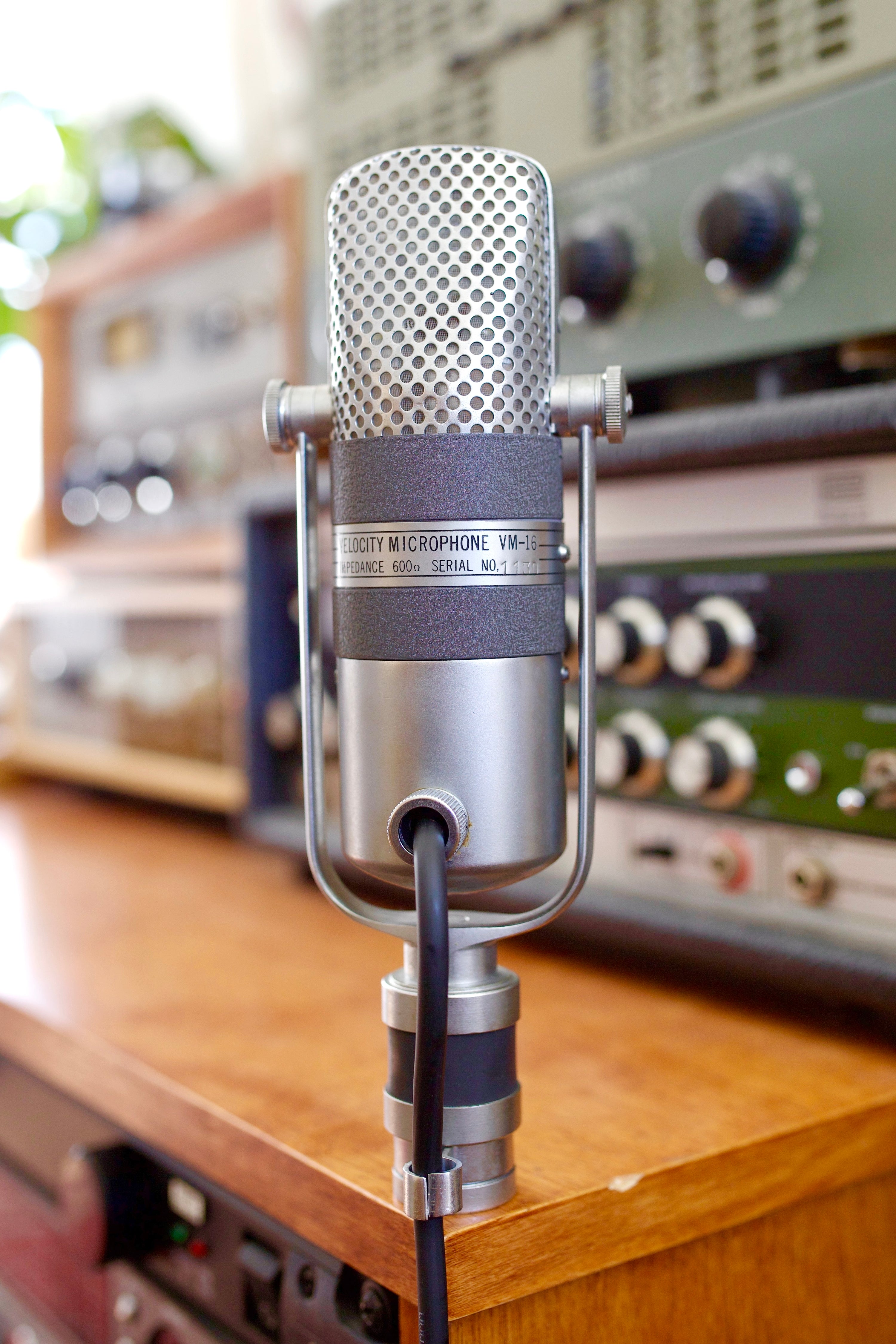 Aiwa VM-16 Ribbon Microphone