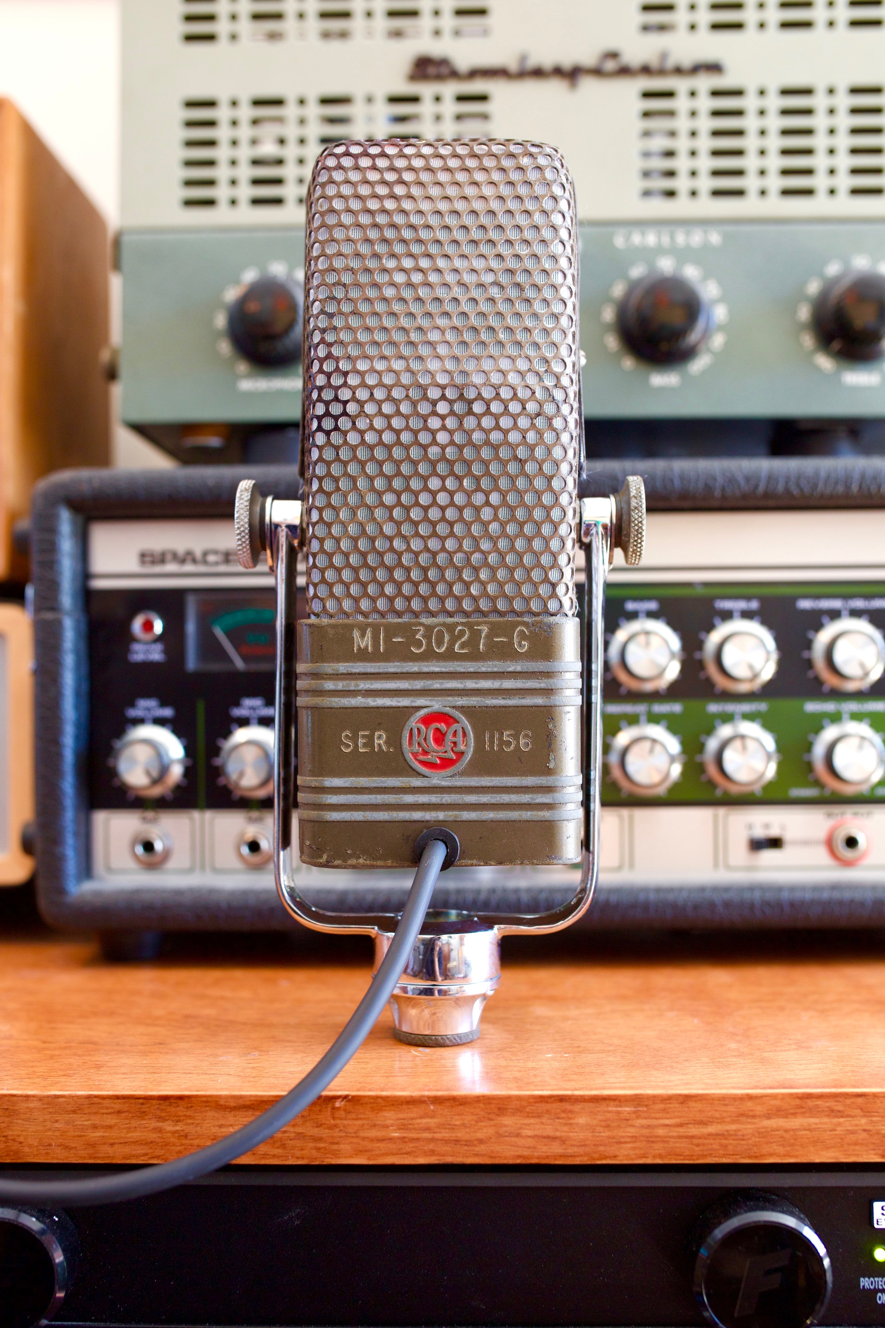 RCA MI-3027-G (Original 44) Ribbon Microphone