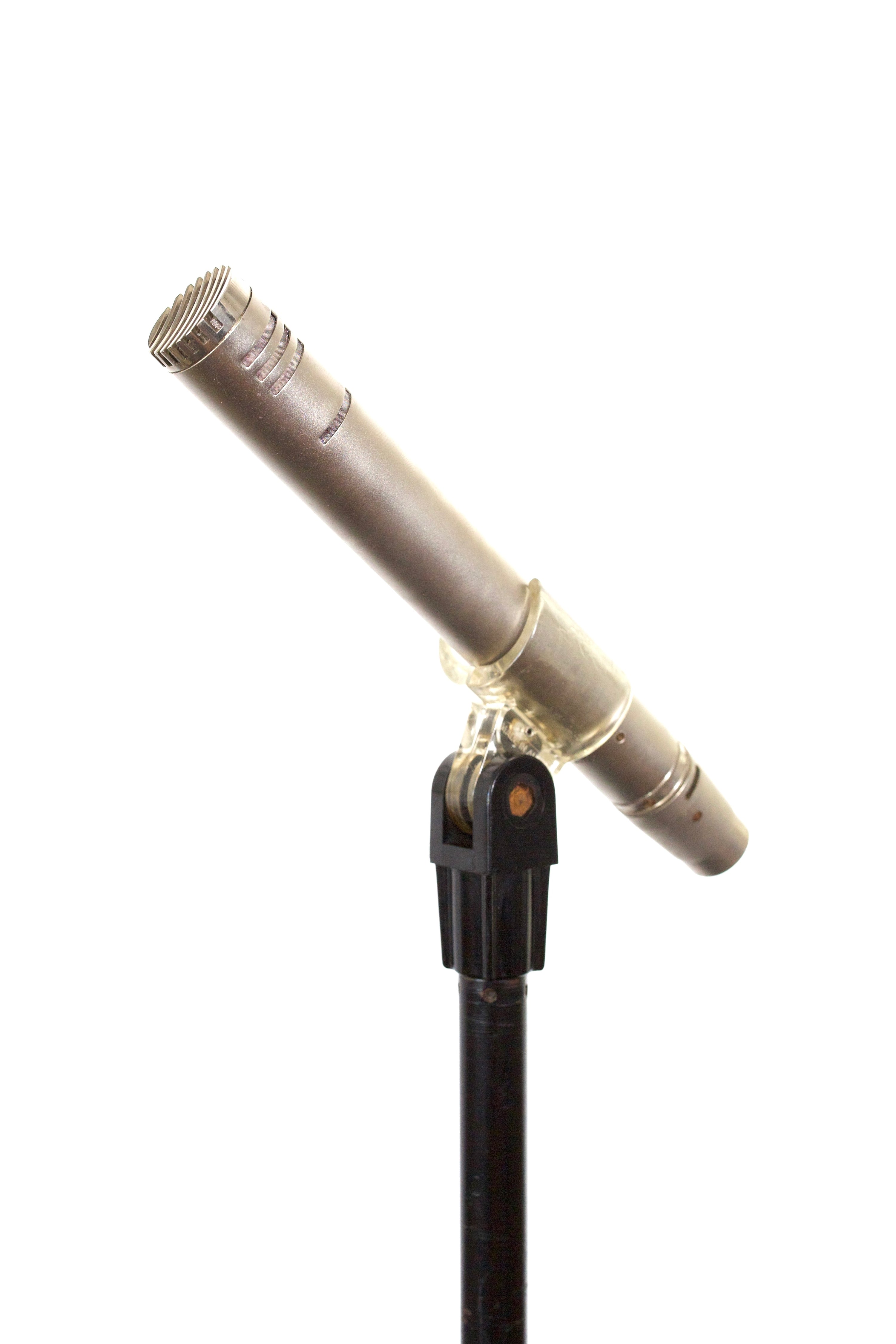 AKG D224E Dynamic Microphone