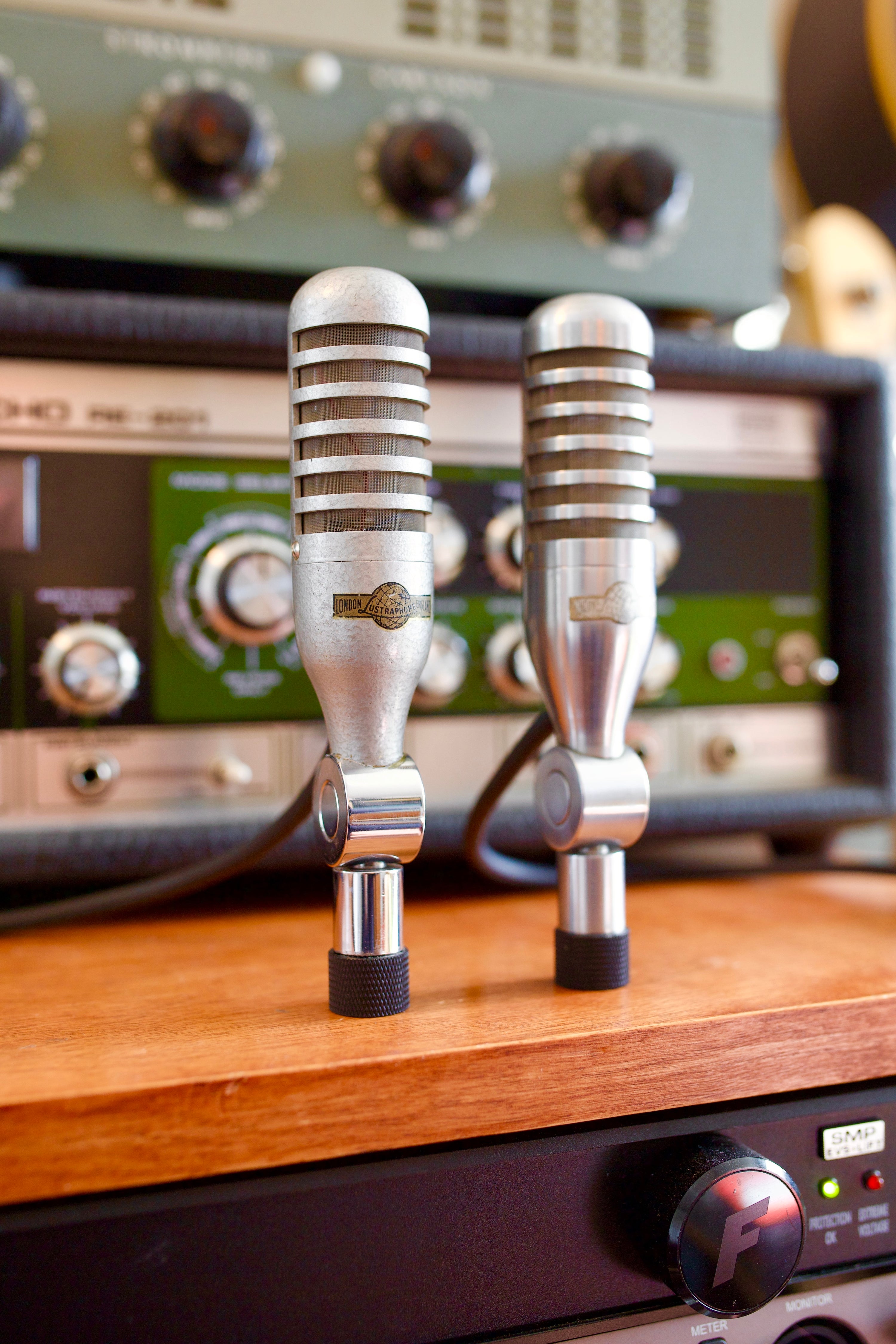 Lustraphone VR64 Ribbon Microphone