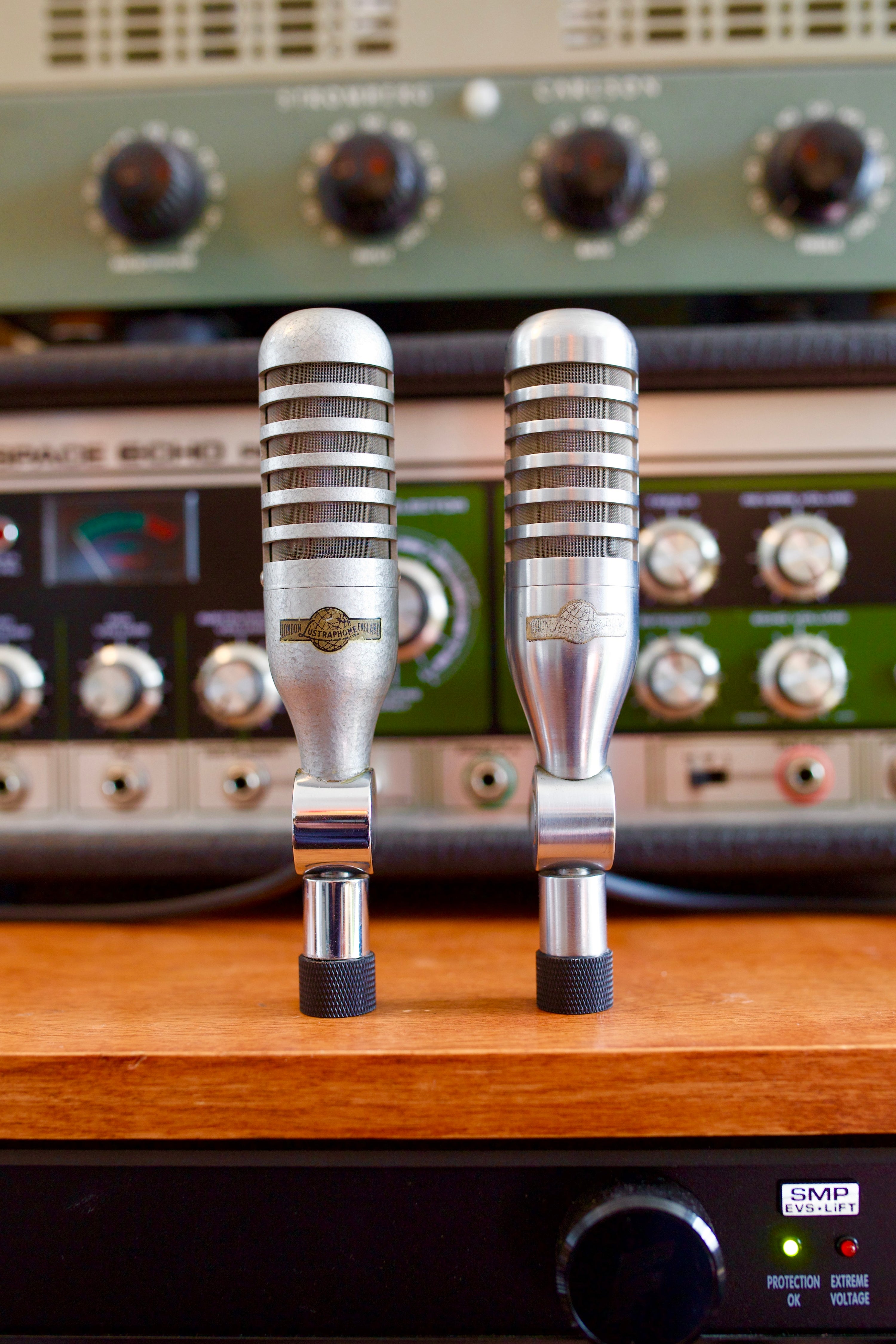 Lustraphone VR64 Ribbon Microphone