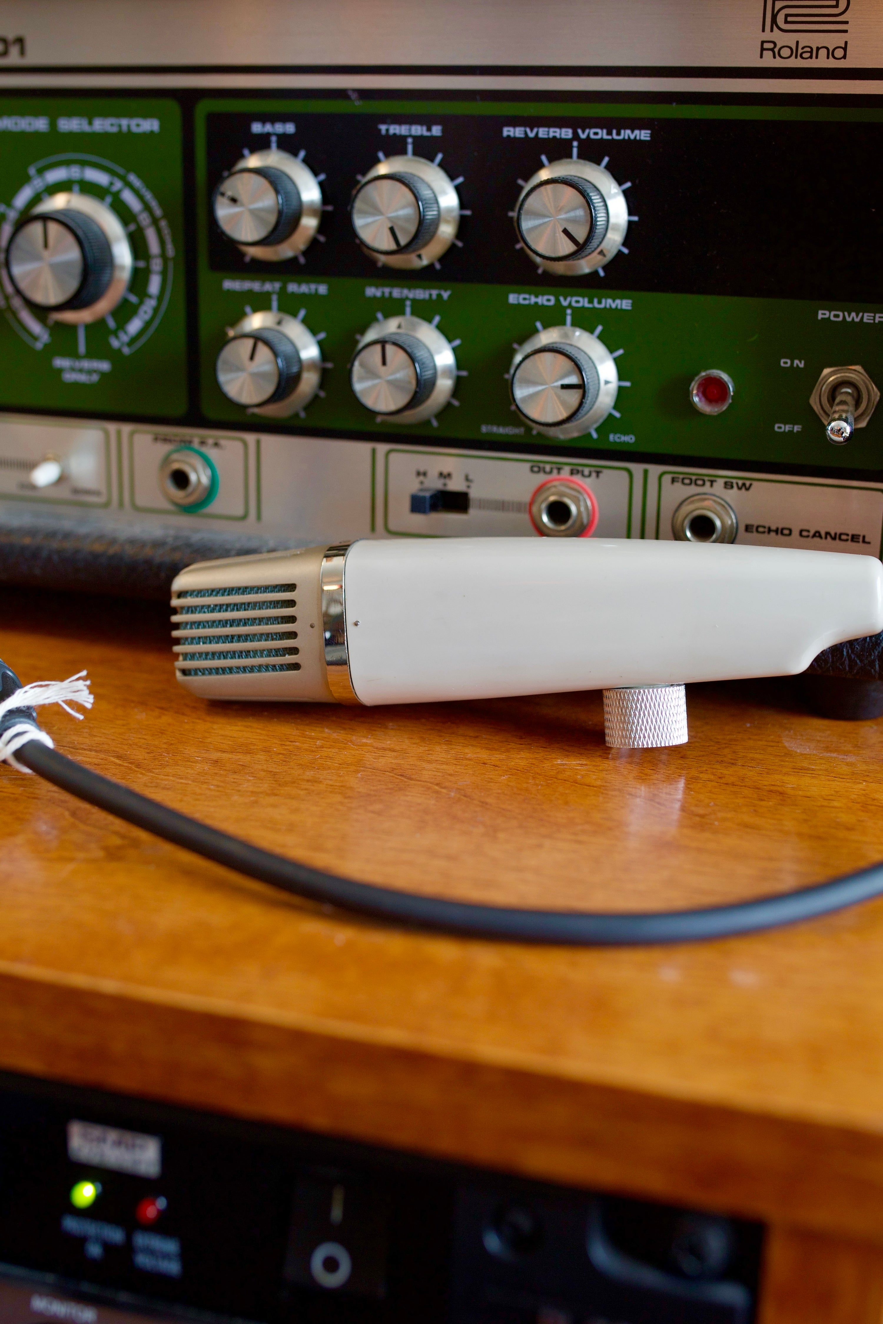 Grundig GBM125 Ribbon Microphone