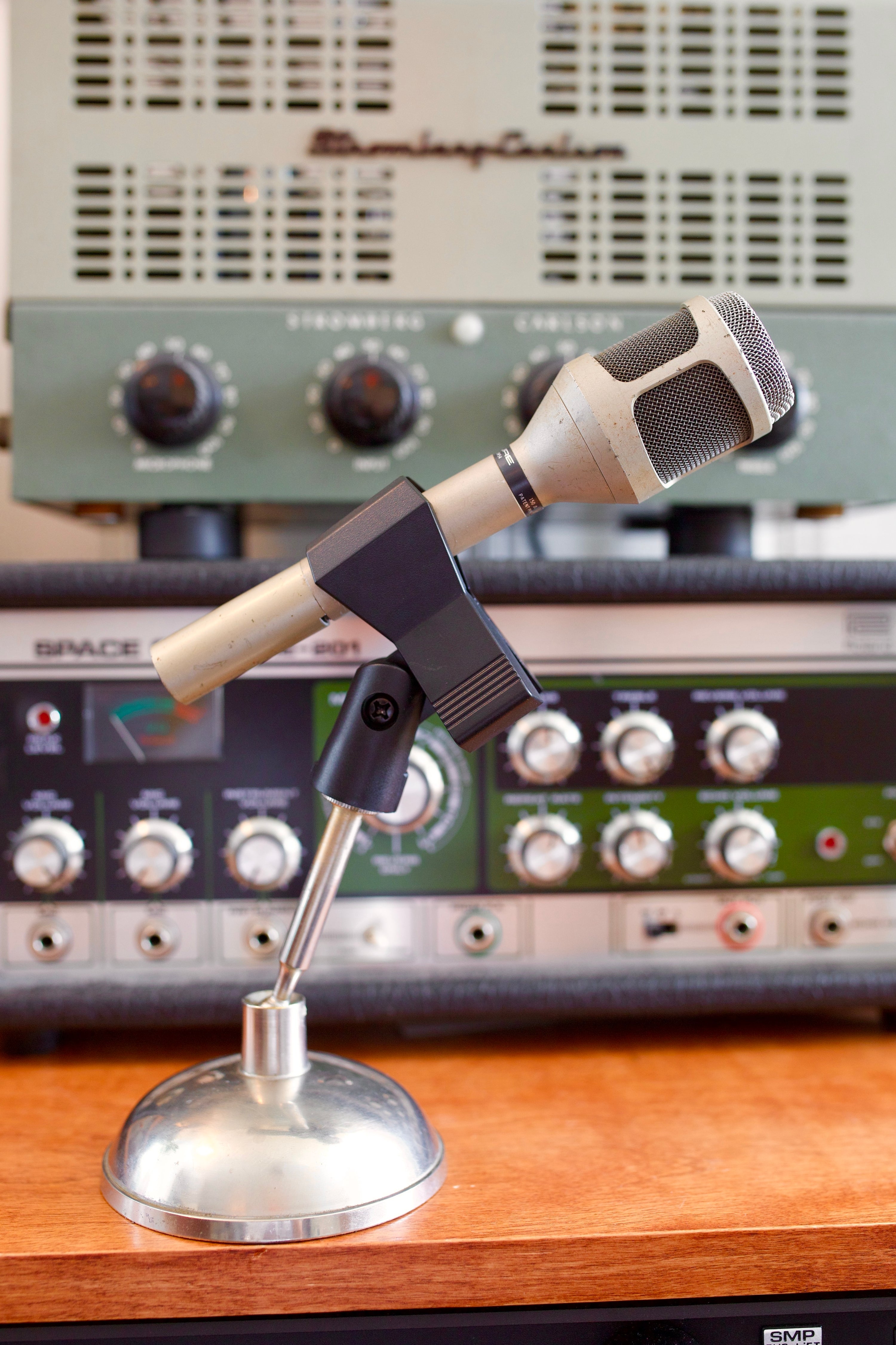 Shure SM54 Dynamic Microphone