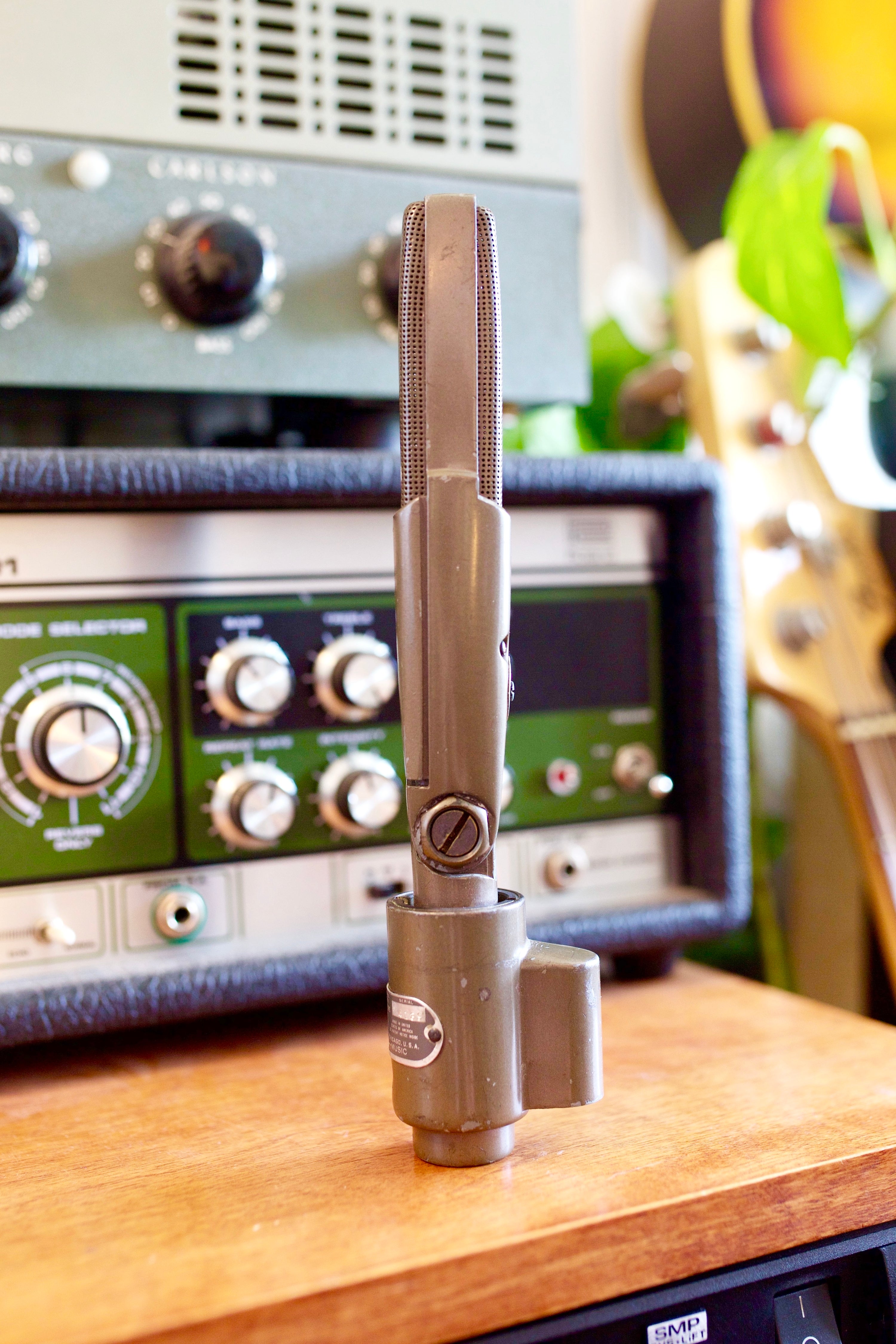 Shure 300 Ribbon Microphone