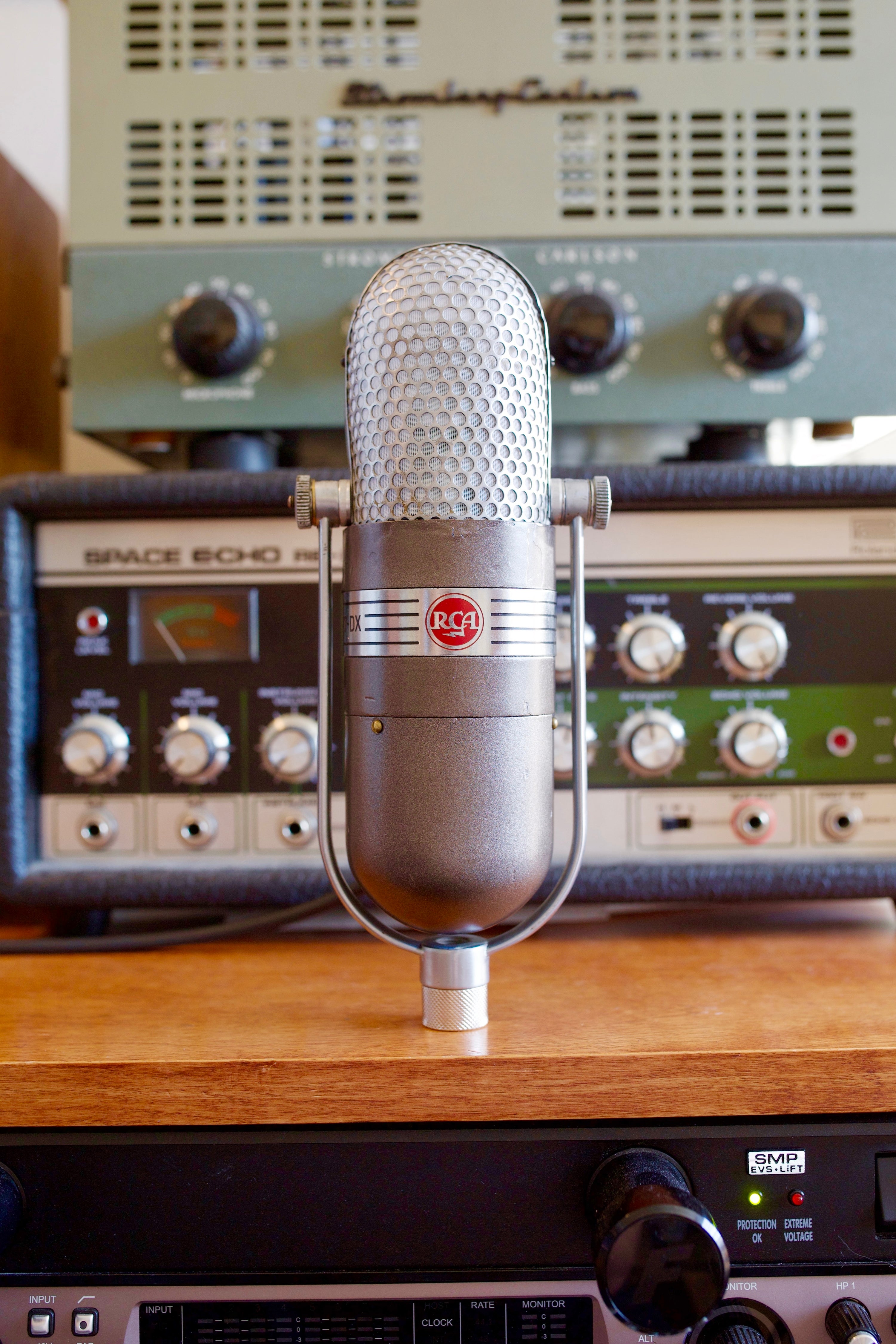 RCA 77-DX Ribbon Microphone