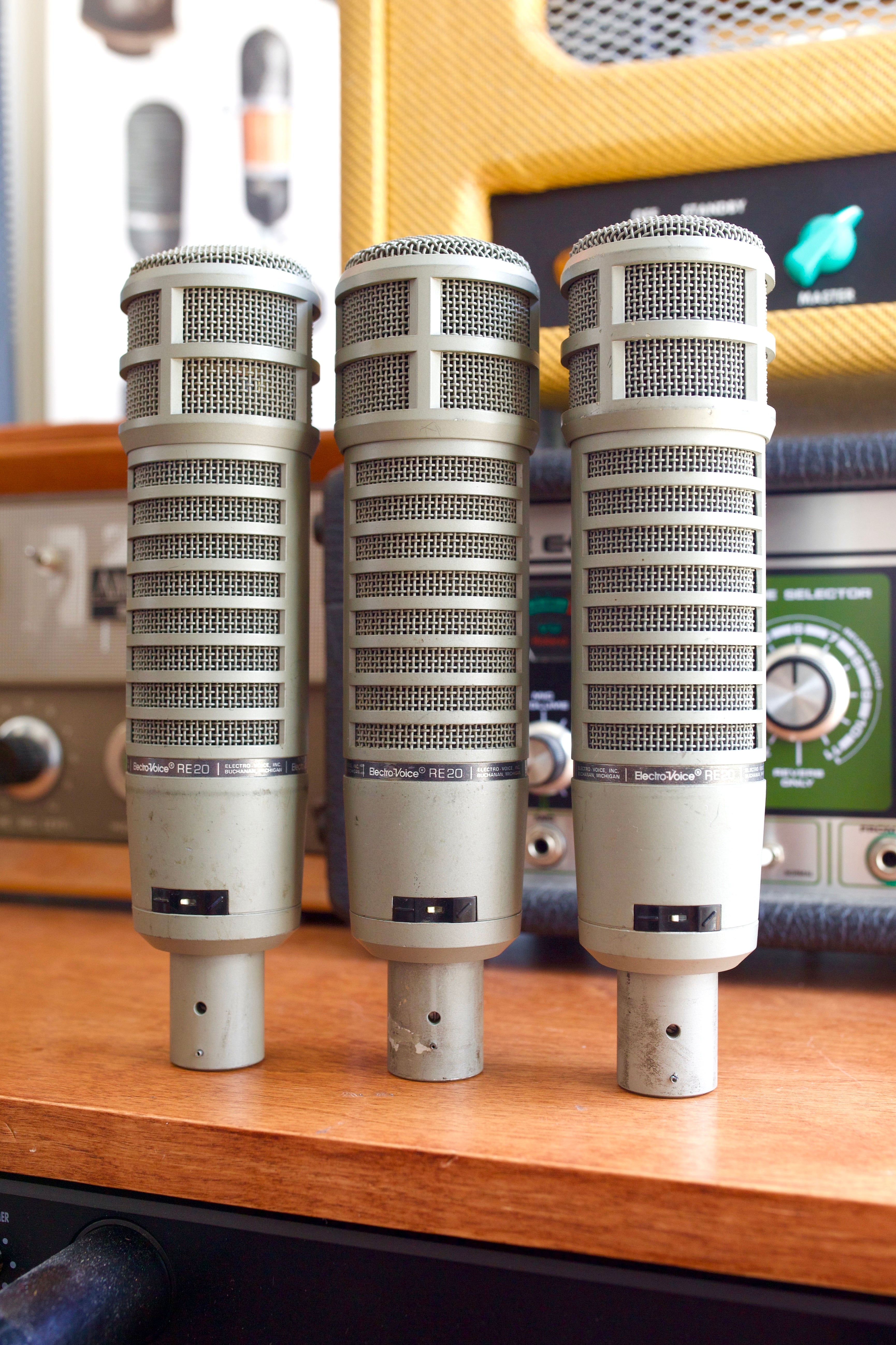 Electro Voice RE-20 Dynamic Microphone – Cole Picks Vintage