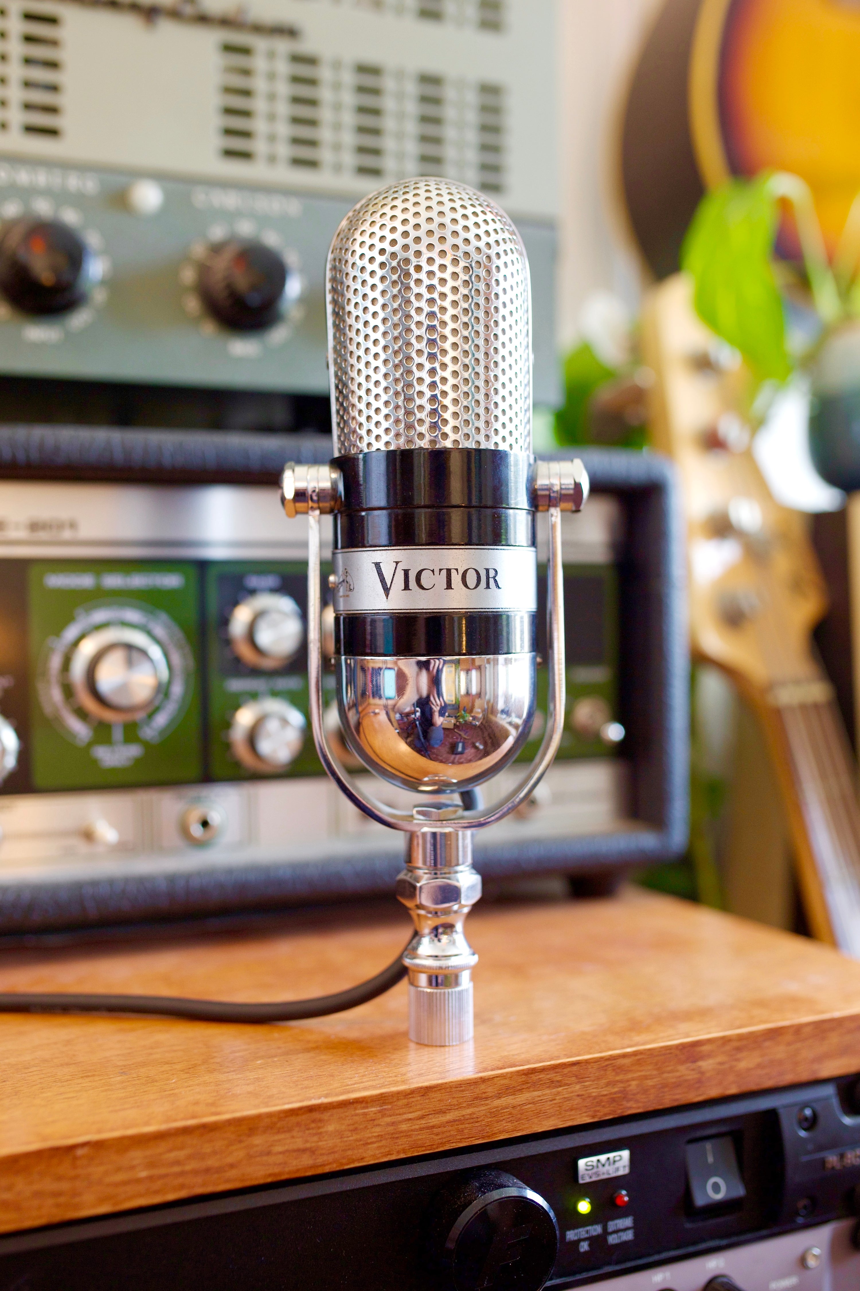 Victor MV-105L (Aiwa VM-12) Ribbon Microphone