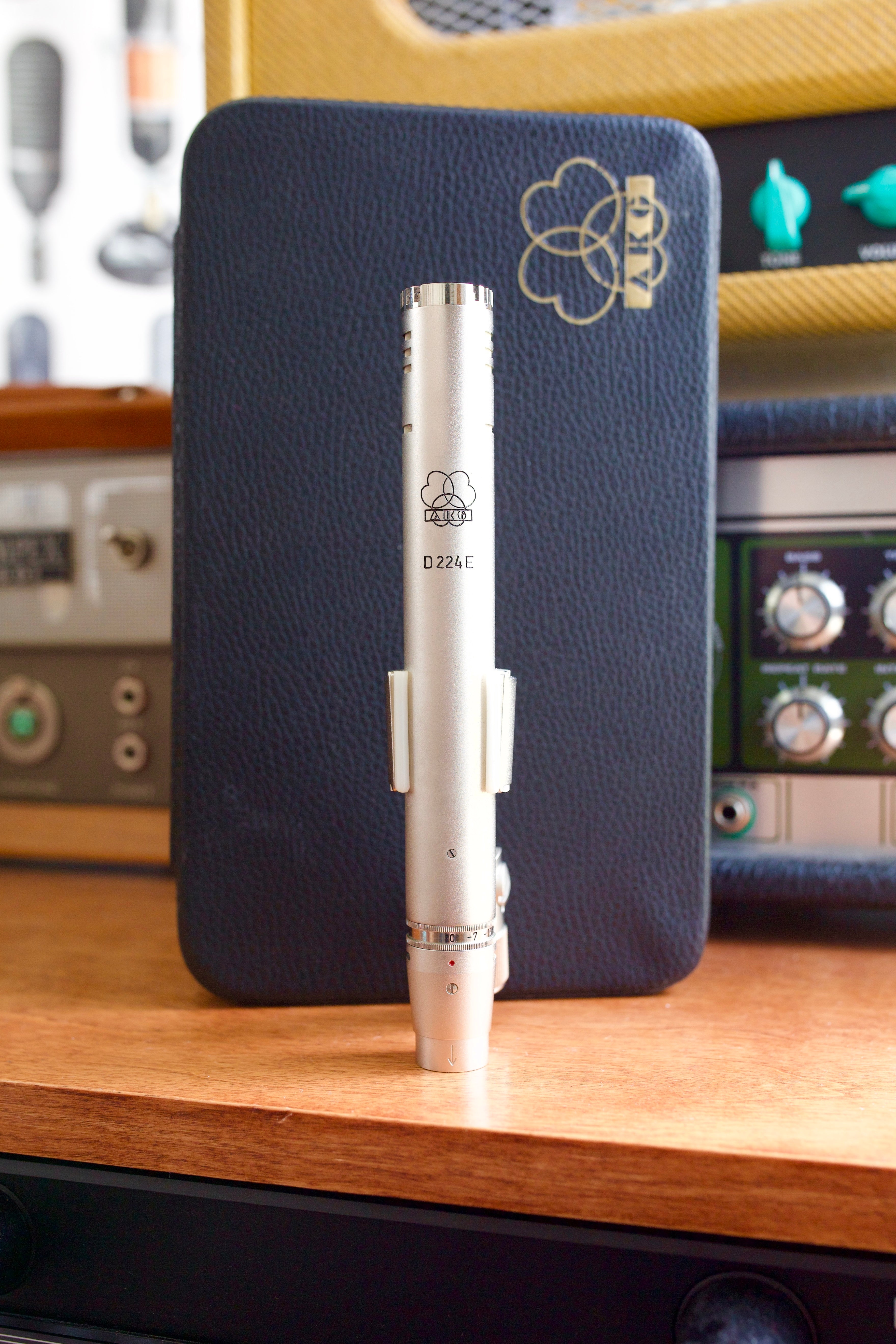 AKG D224E Dynamic Microphone – Cole Picks Vintage