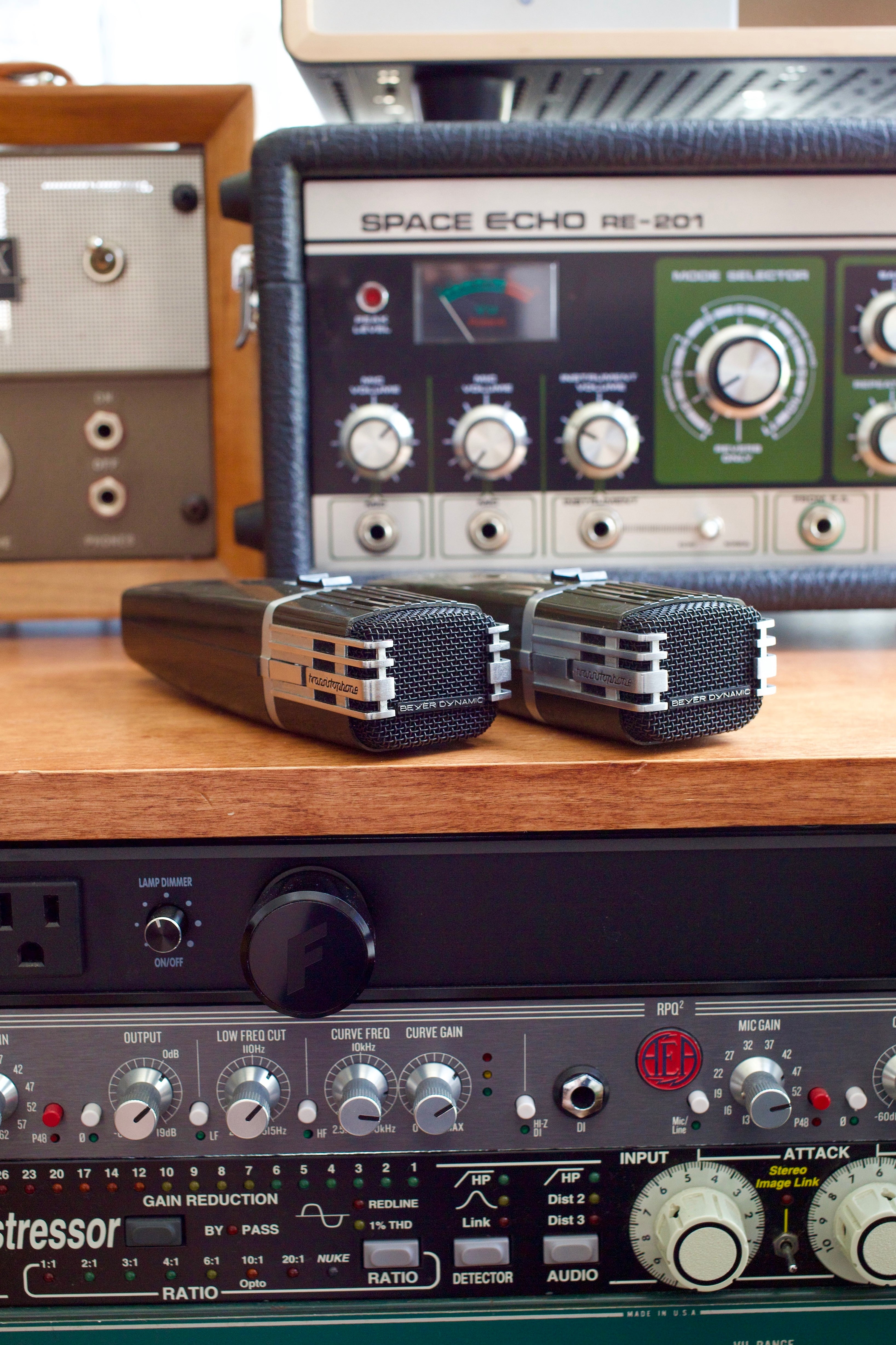 Beyerdynamic SM84 Dynamic Microphone Pair – Cole Picks Vintage