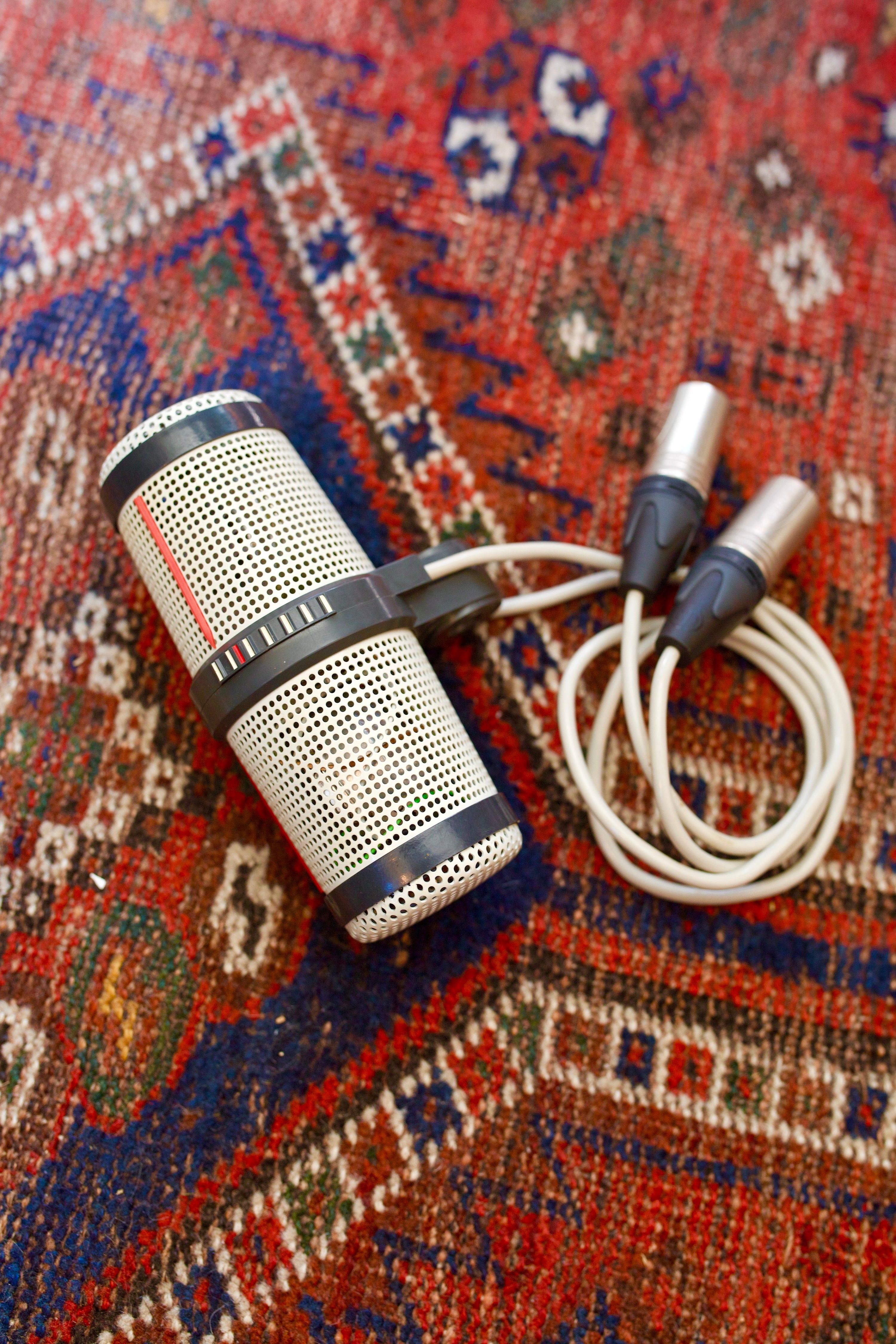 AKG D77 Stereo Dynamic Microphone