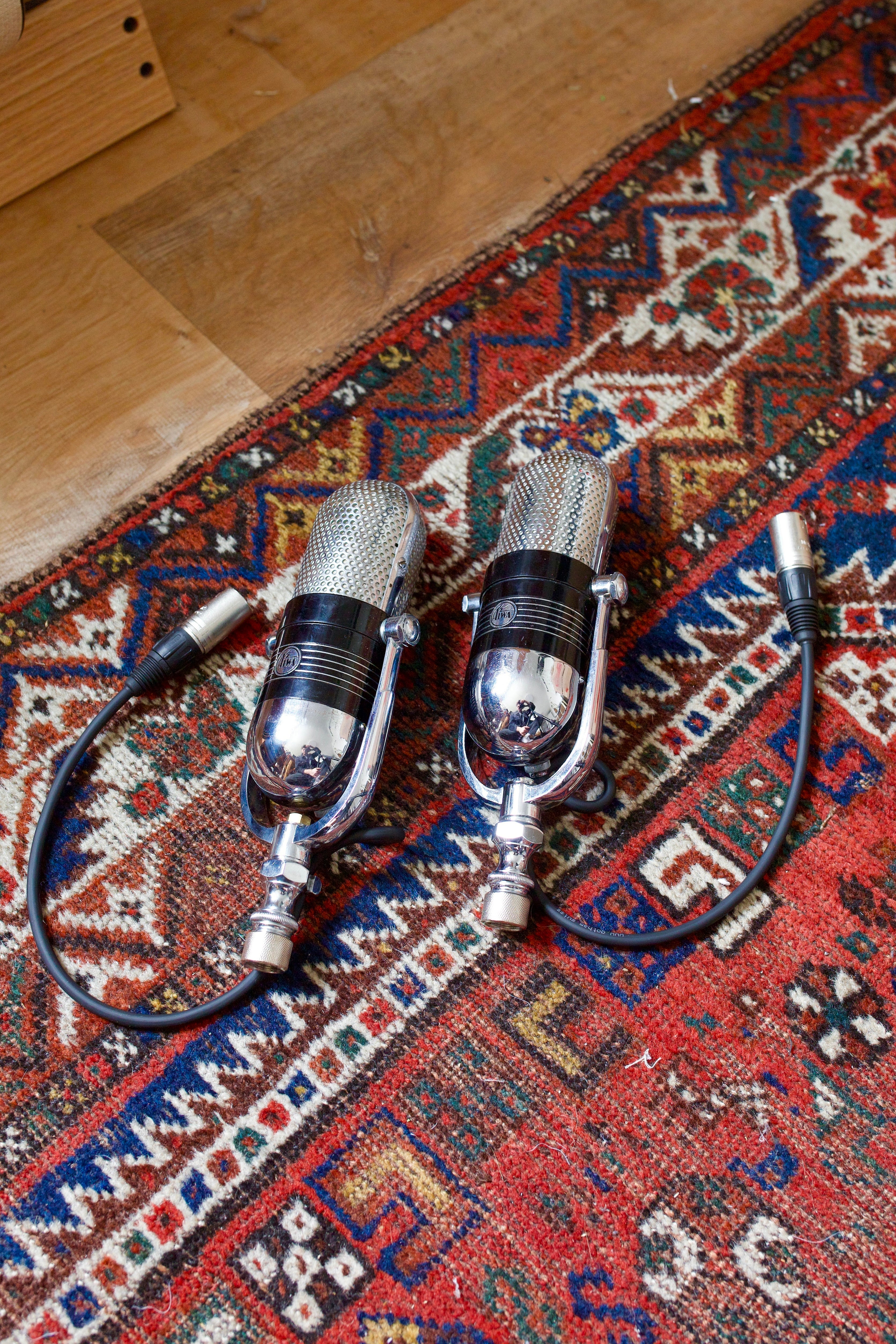 Aiwa VM-12 Ribbon Microphone – Cole Picks Vintage