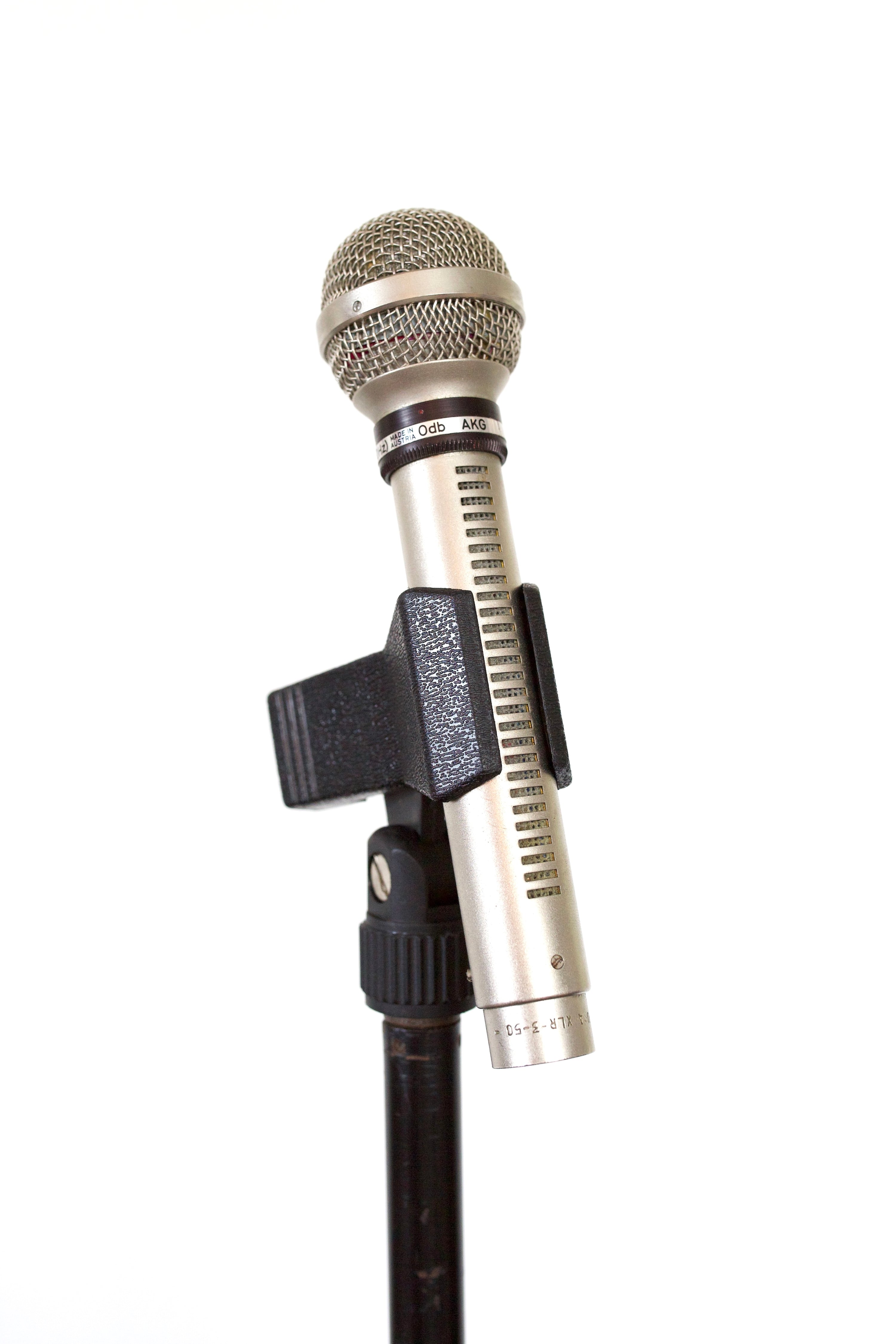 AKG D24 Dynamic Microphone