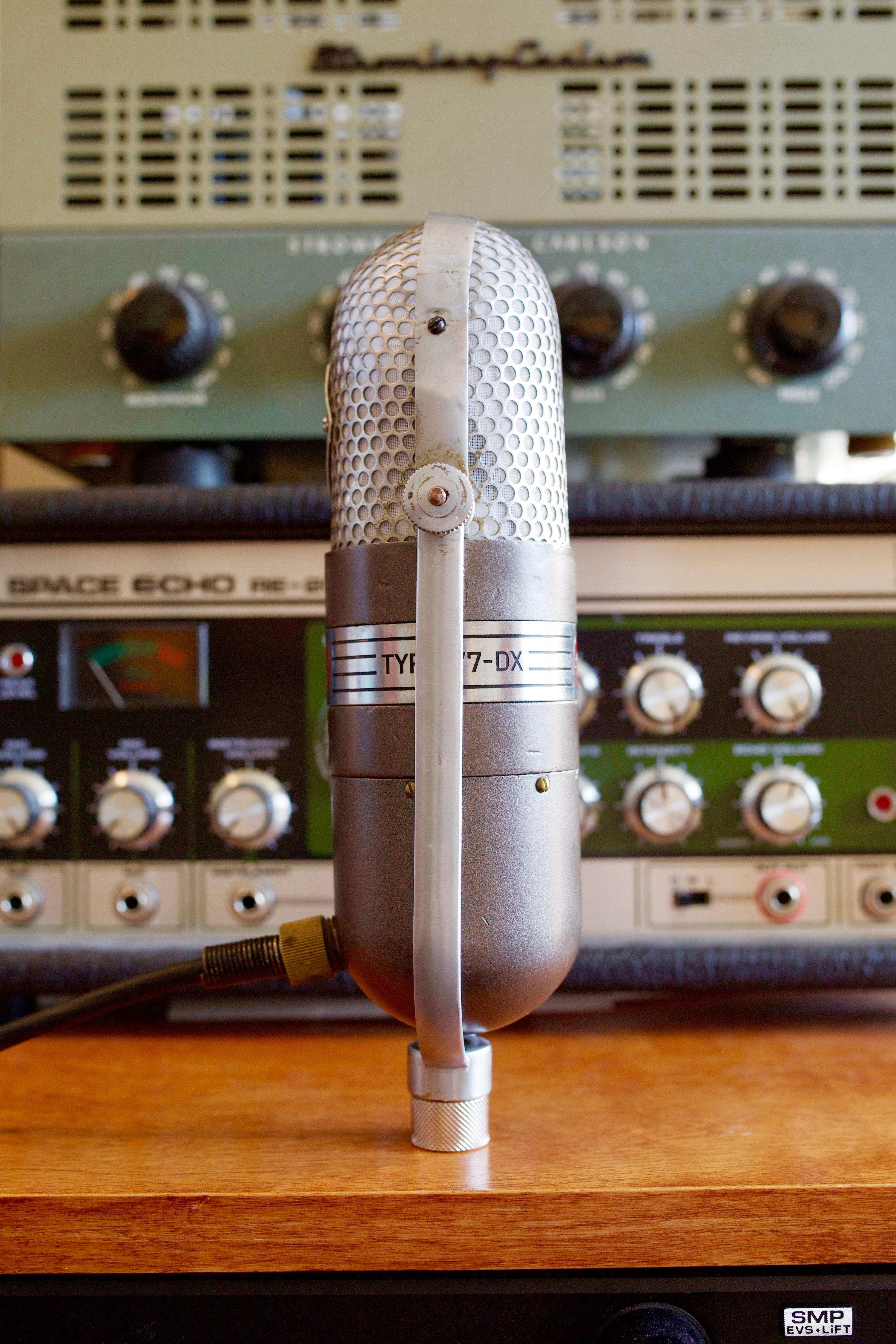 RCA 77-DX Ribbon Microphone
