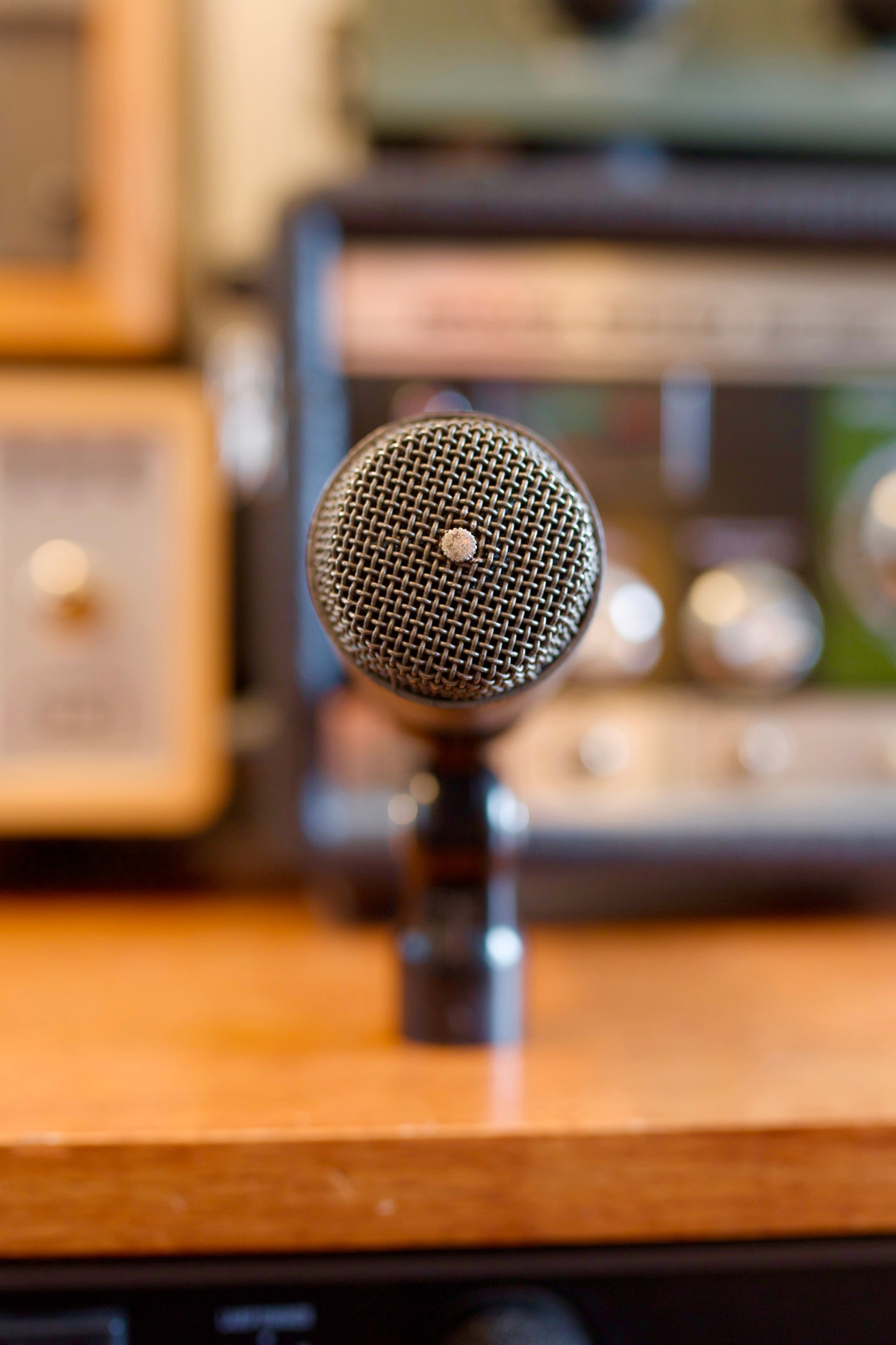 Electro Voice 666 Dynamic Microphone