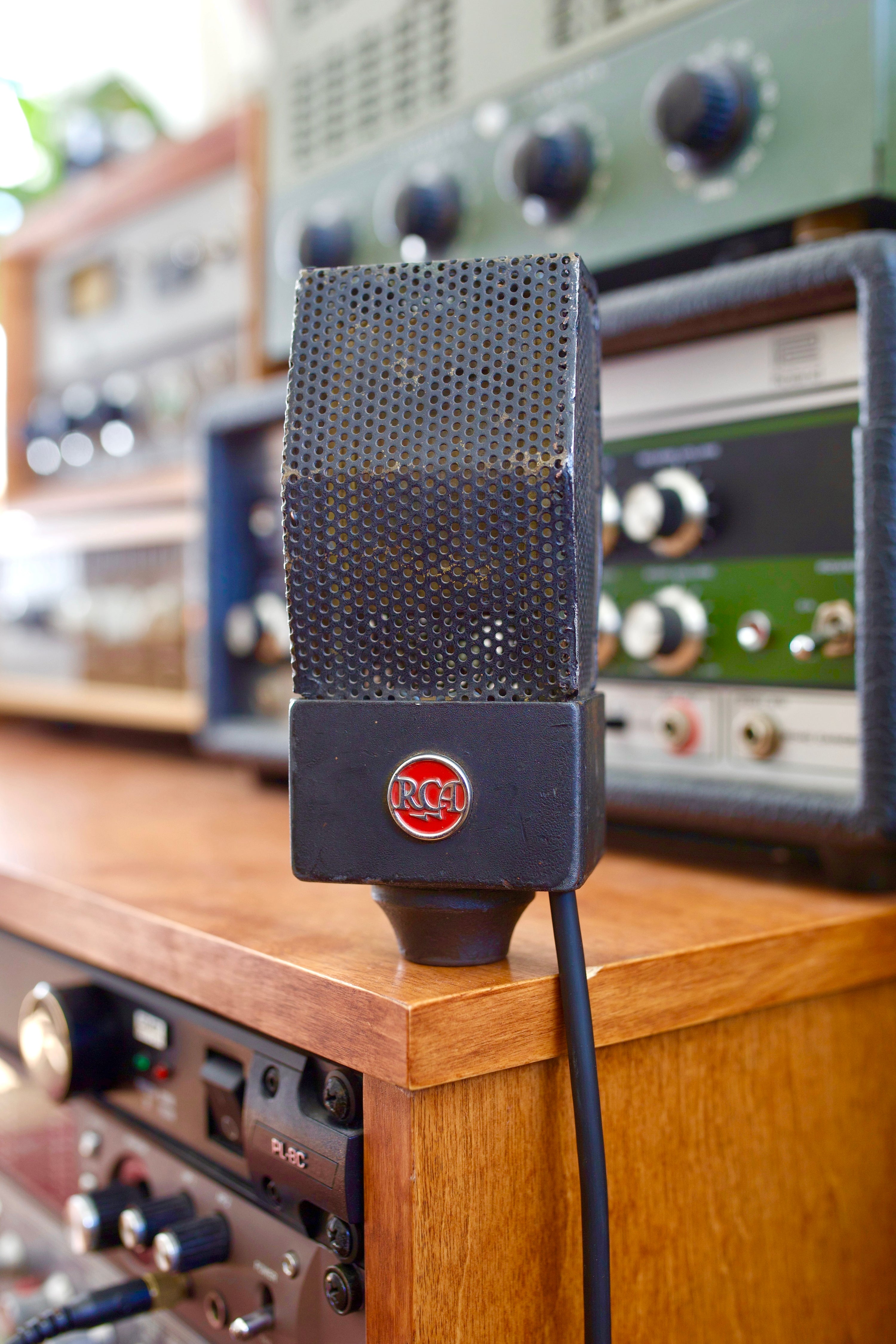 RCA 74 (MI-4010-A) Ribbon Microphone
