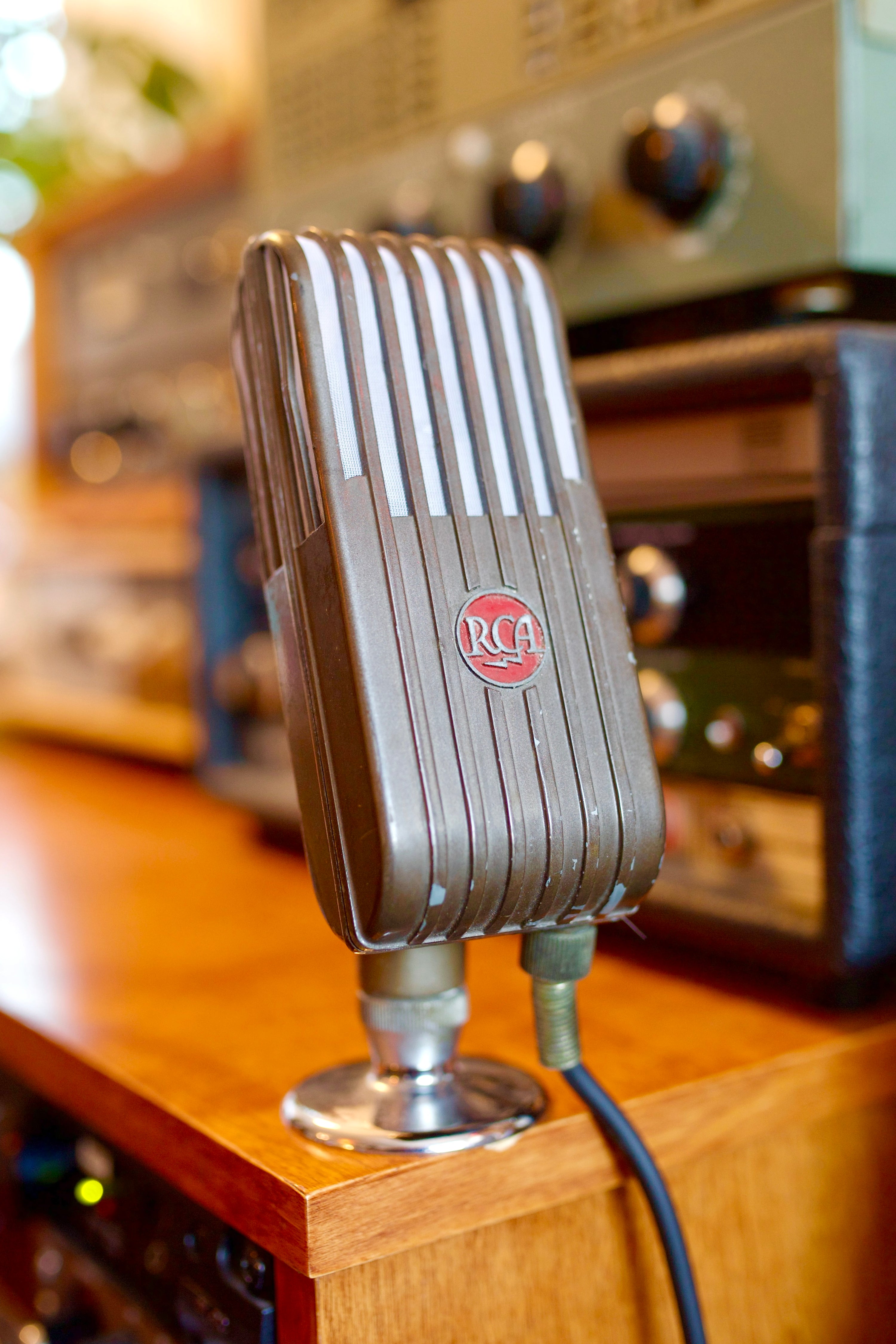RCA Varacoustic Ribbon Microphone