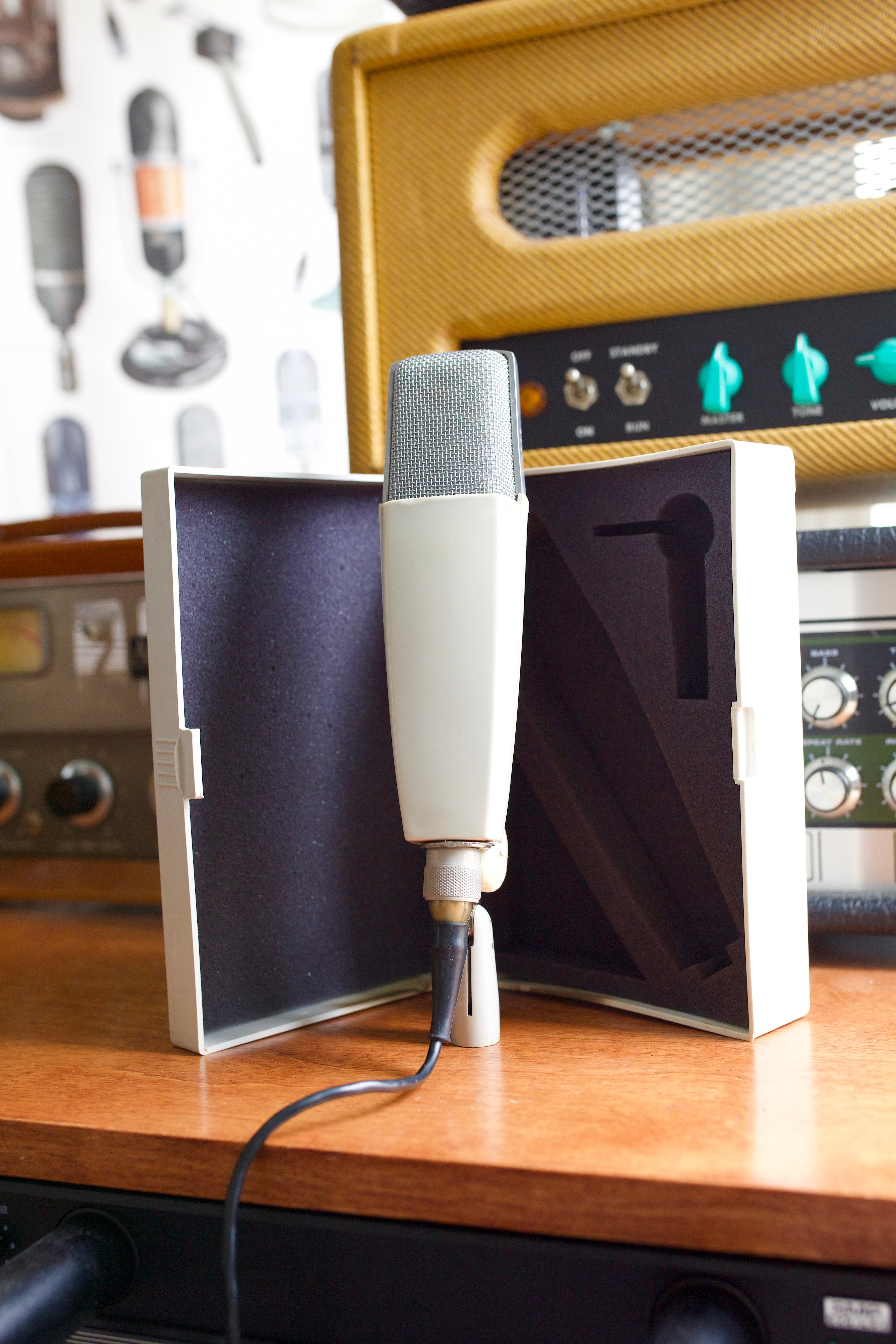 Oktava ML-51 Ribbon Microphone – Cole Picks Vintage