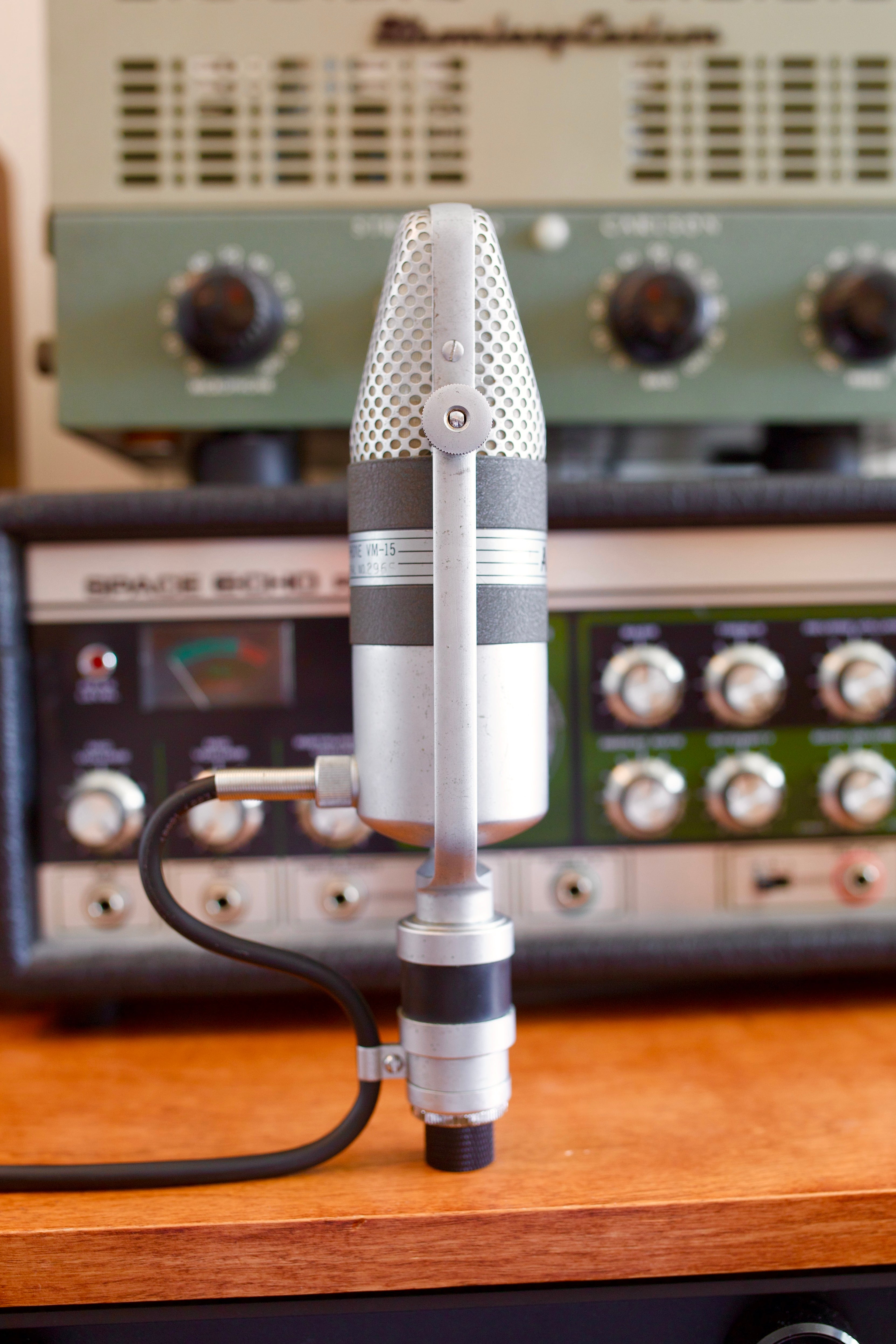Aiwa VM-15 Ribbon Microphone – Cole Picks Vintage