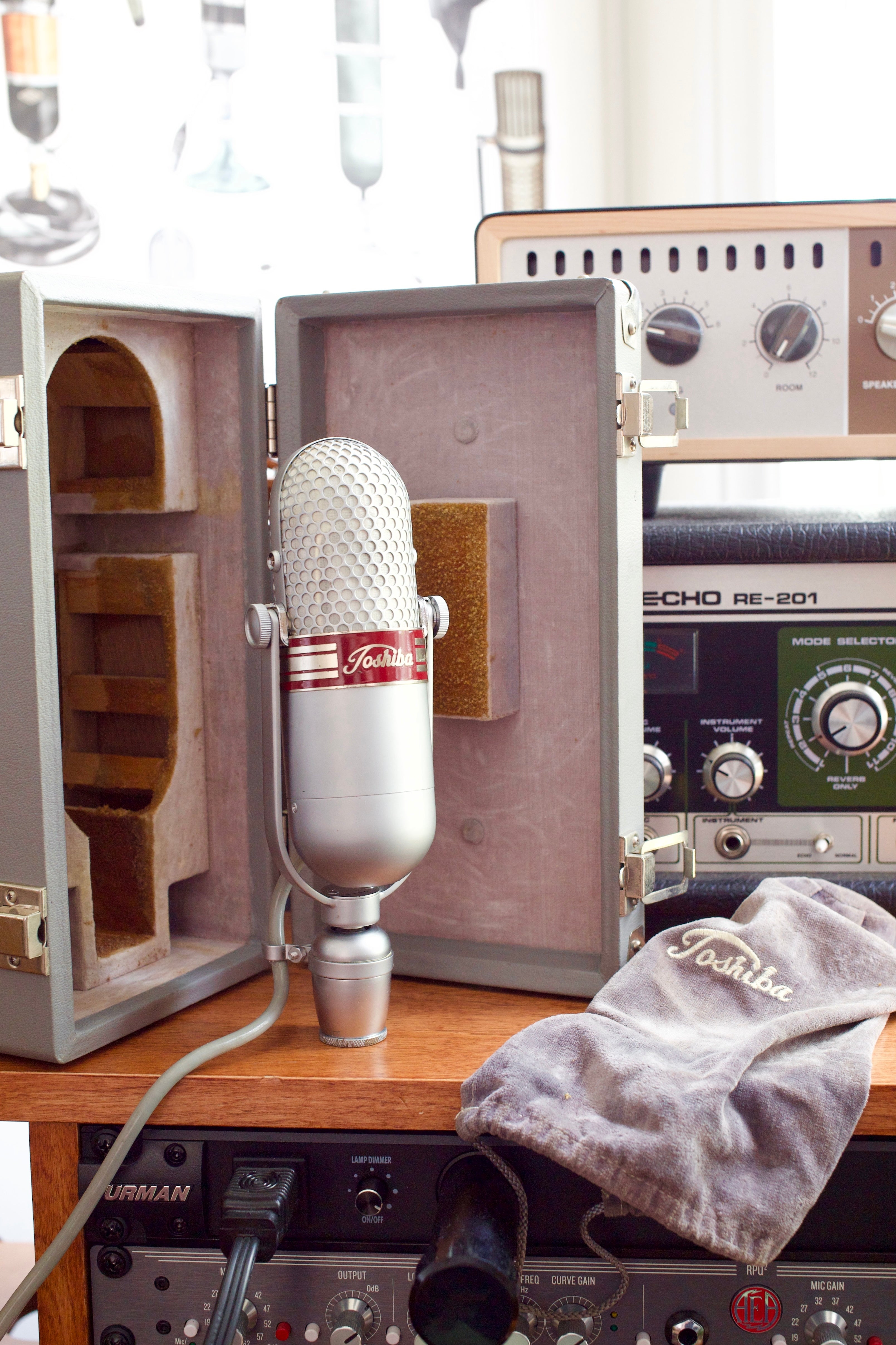Toshiba Type G Ribbon Microphone – Cole Picks Vintage