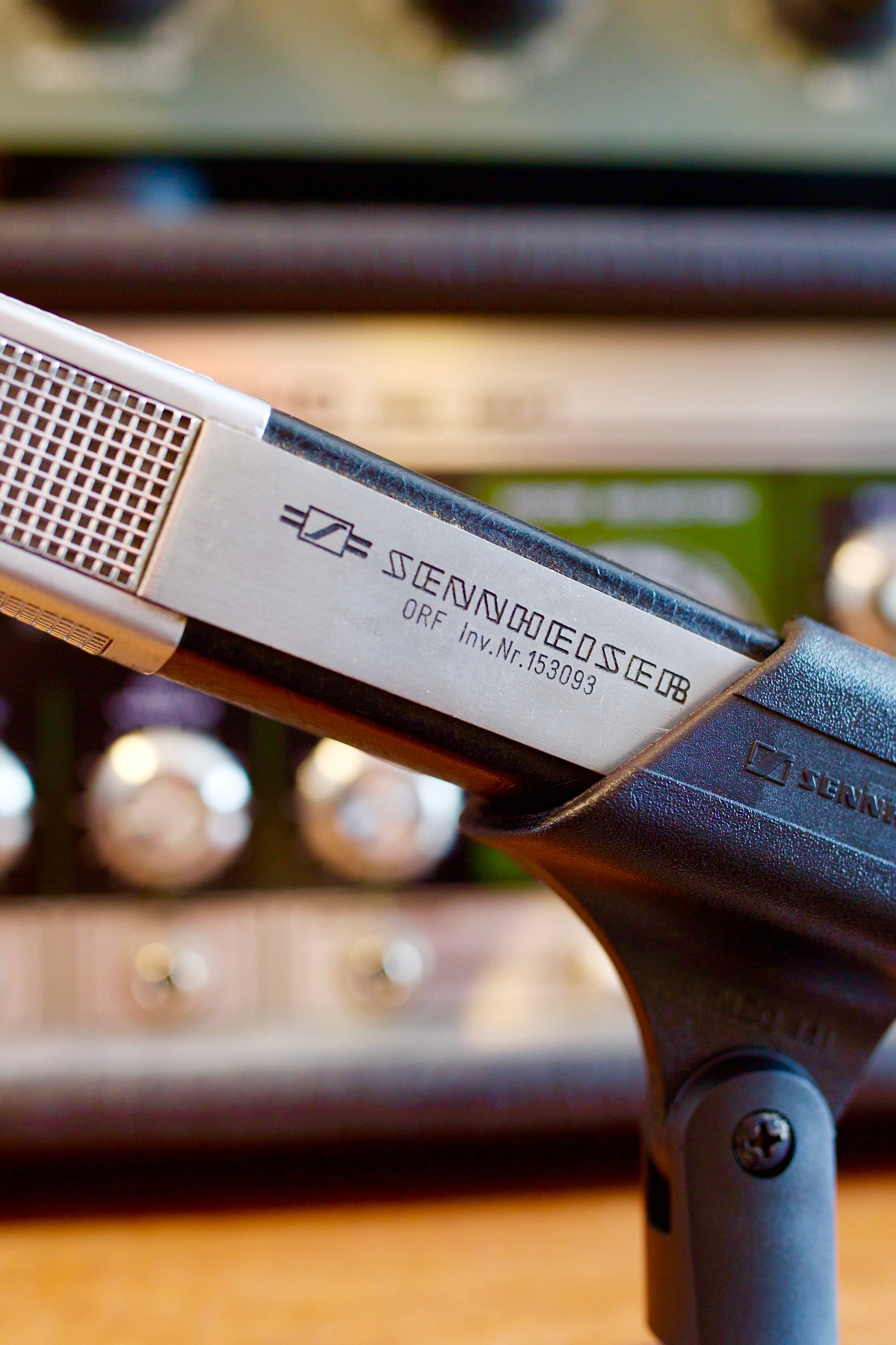 Sennheiser MD441-U Dynamic Microphone