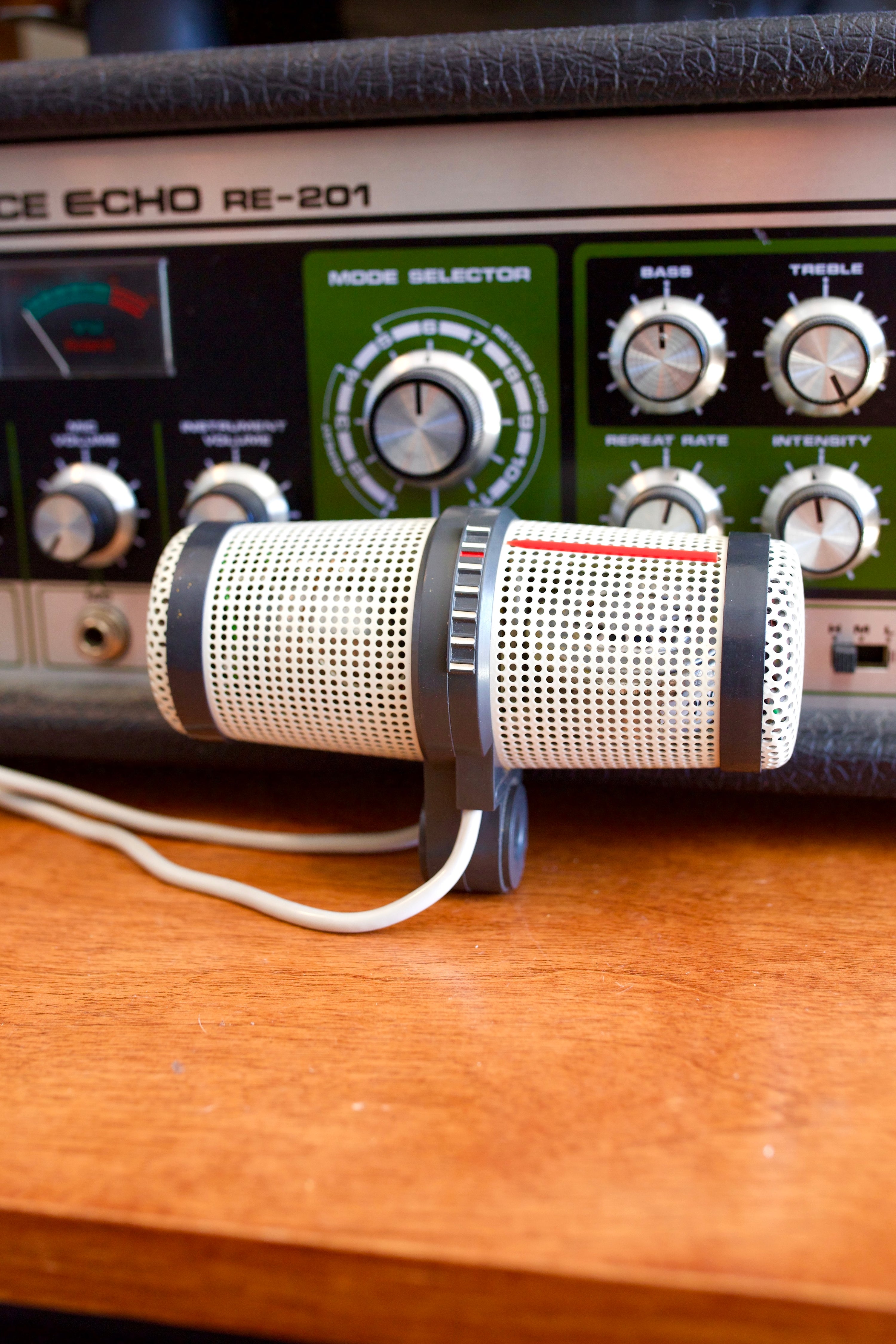 AKG D77 Stereo Dynamic Microphone