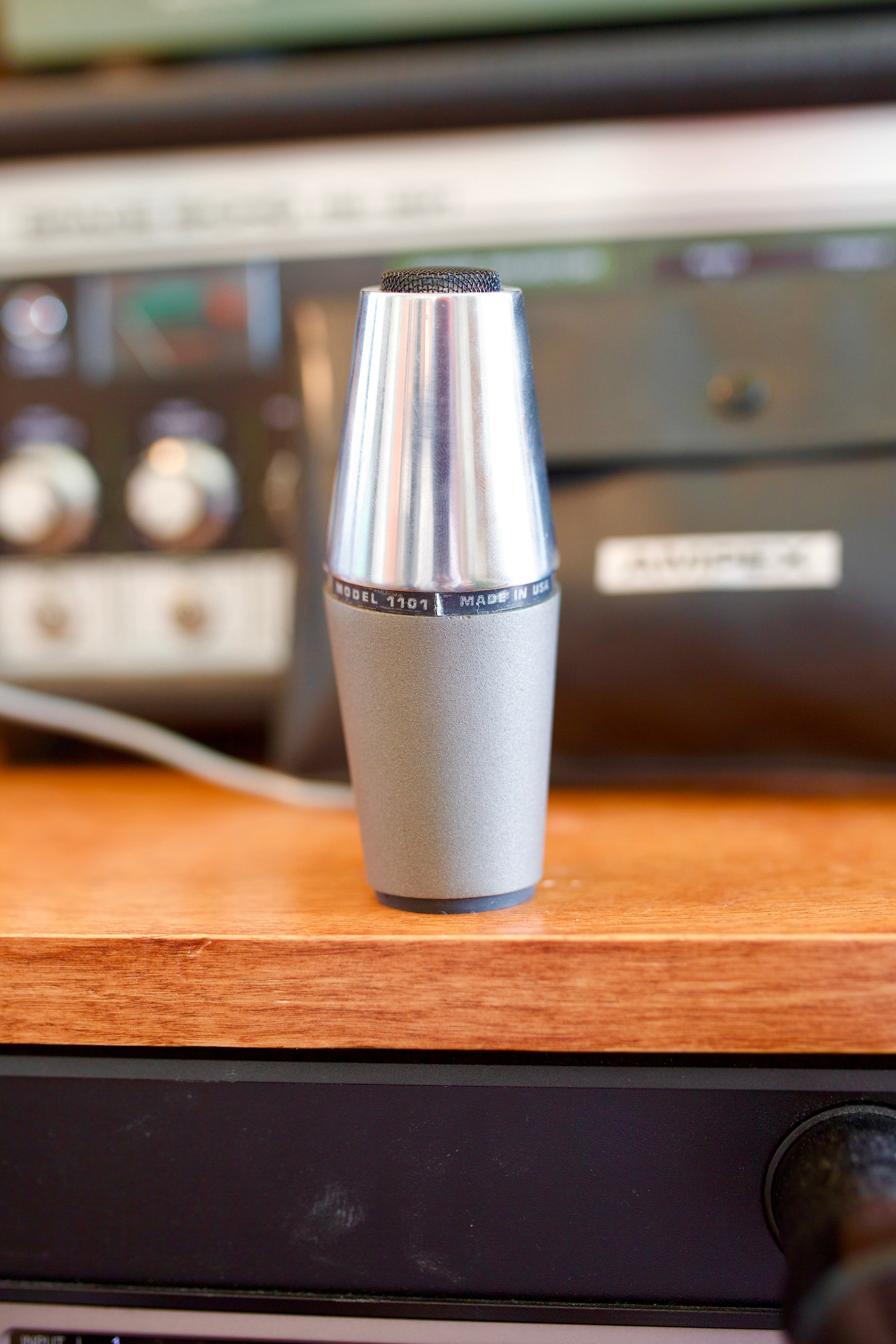 Ampex Model 1101 Dynamic Microphone