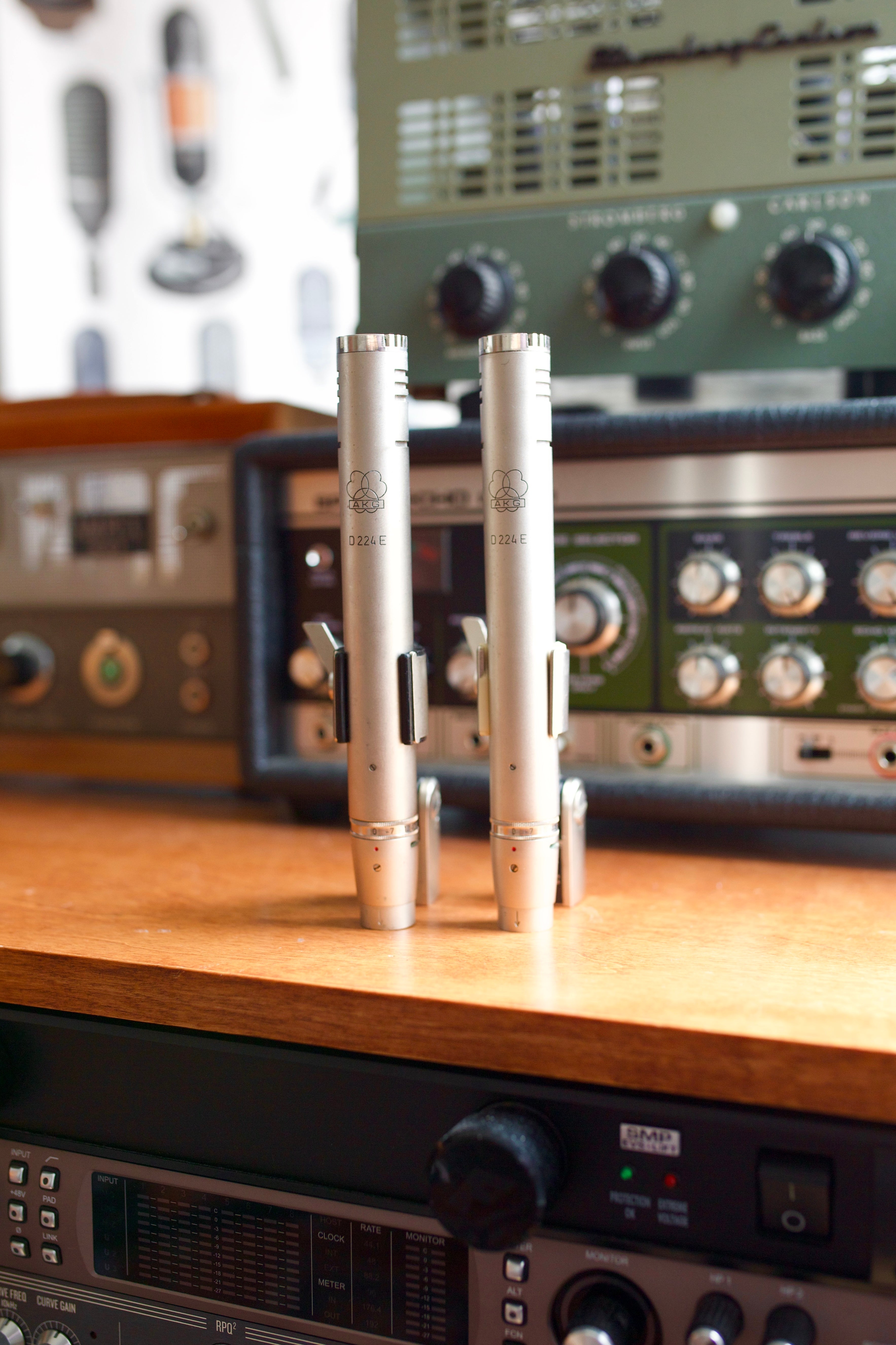 AKG D224E Dynamic Microphone – Cole Picks Vintage