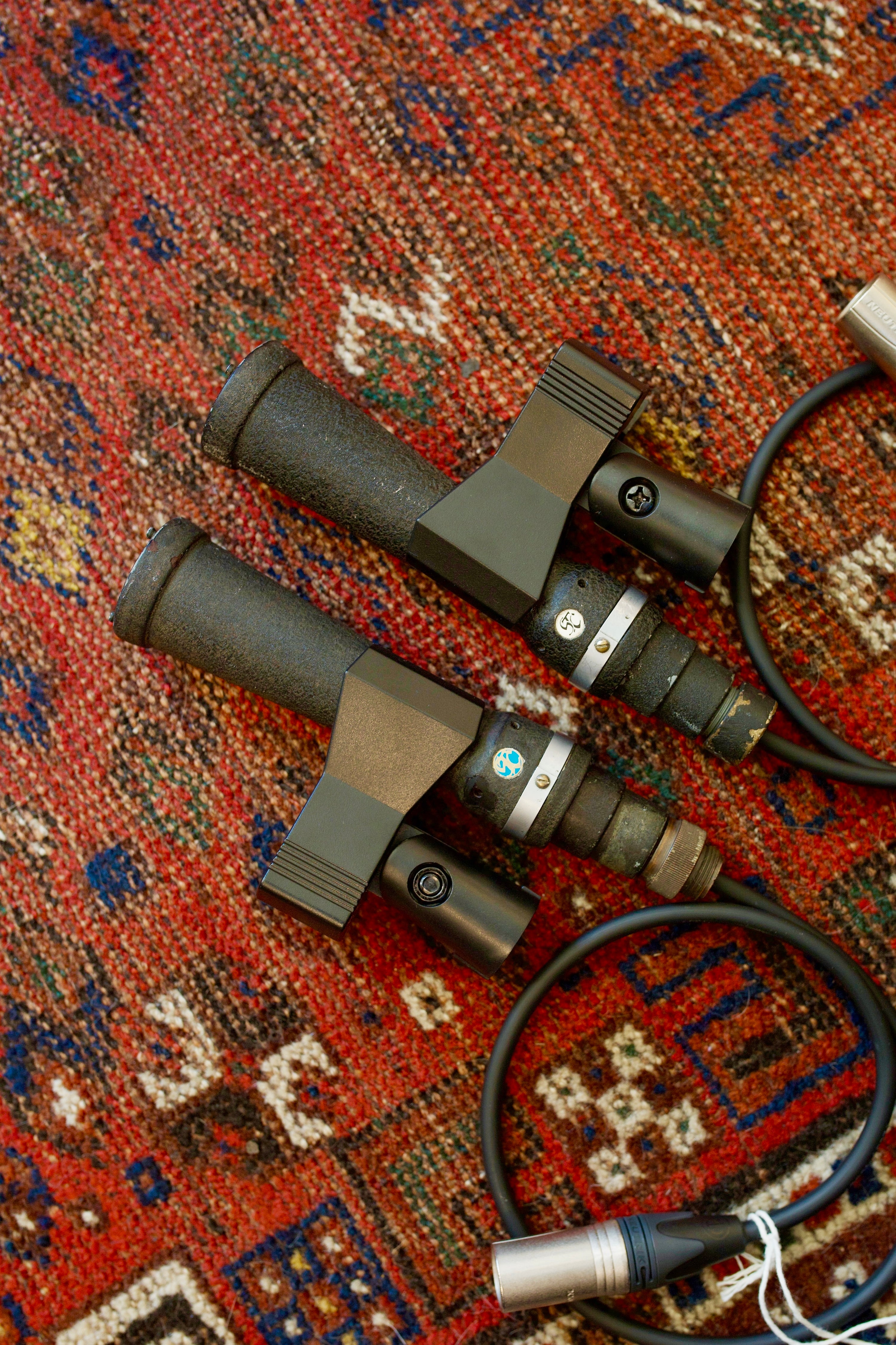 STC 4037C Dynamic Microphone