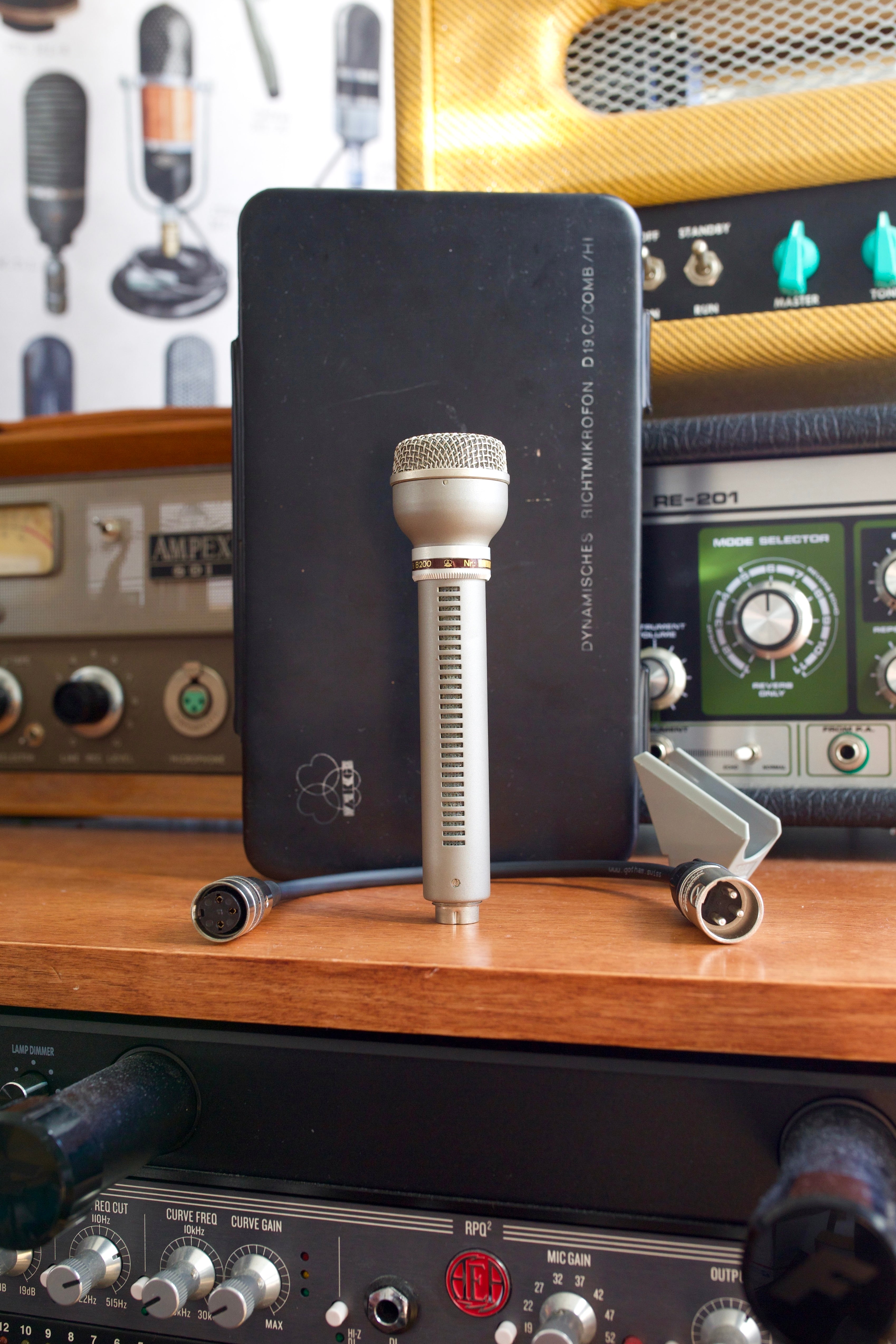 1960's AKG D19 C ビンテージ ビートルズマイク リンゴマイク 8D414293-C42A-4283-87CA-