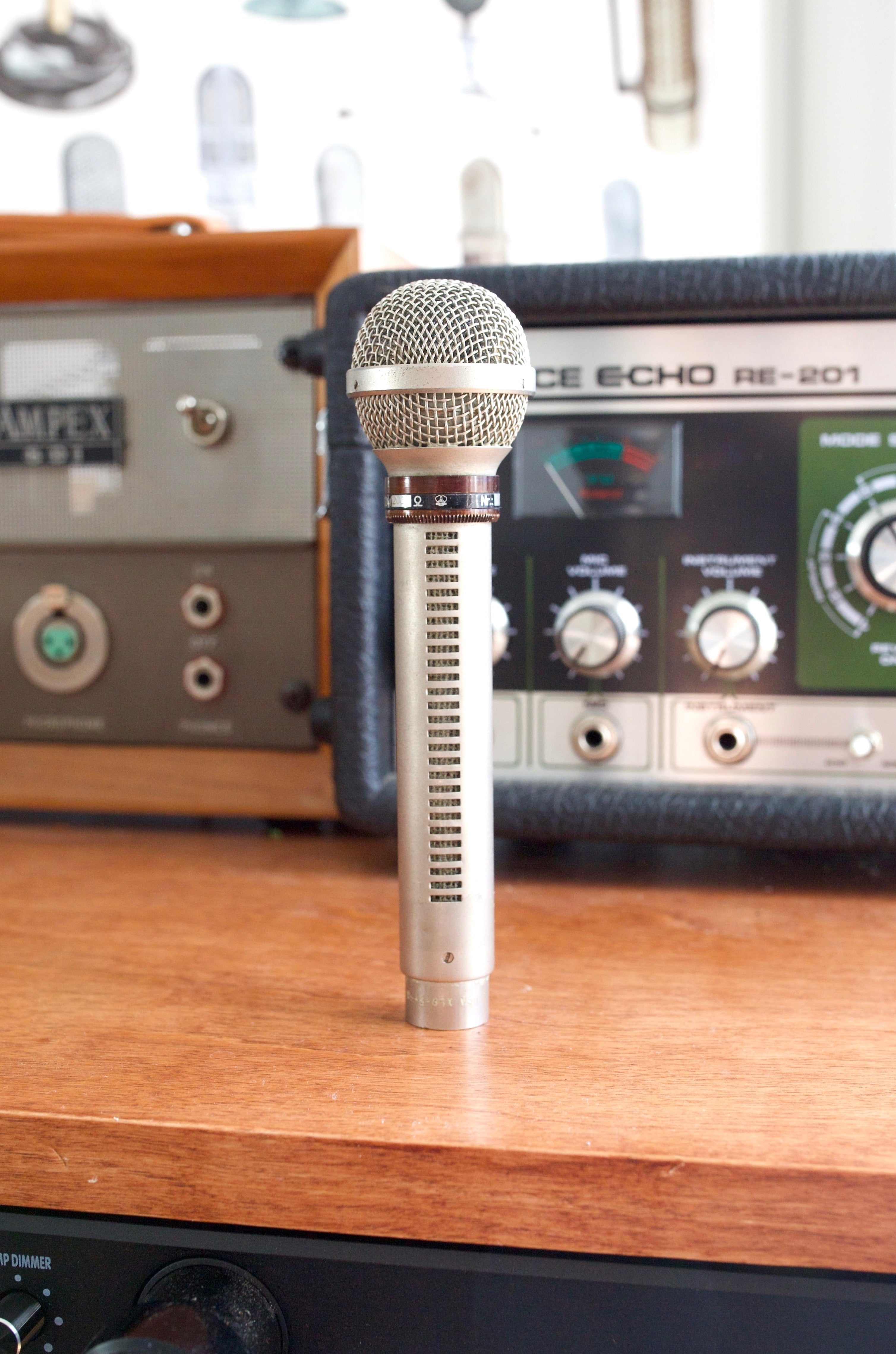 AKG D24 Dynamic Microphone – Cole Picks Vintage