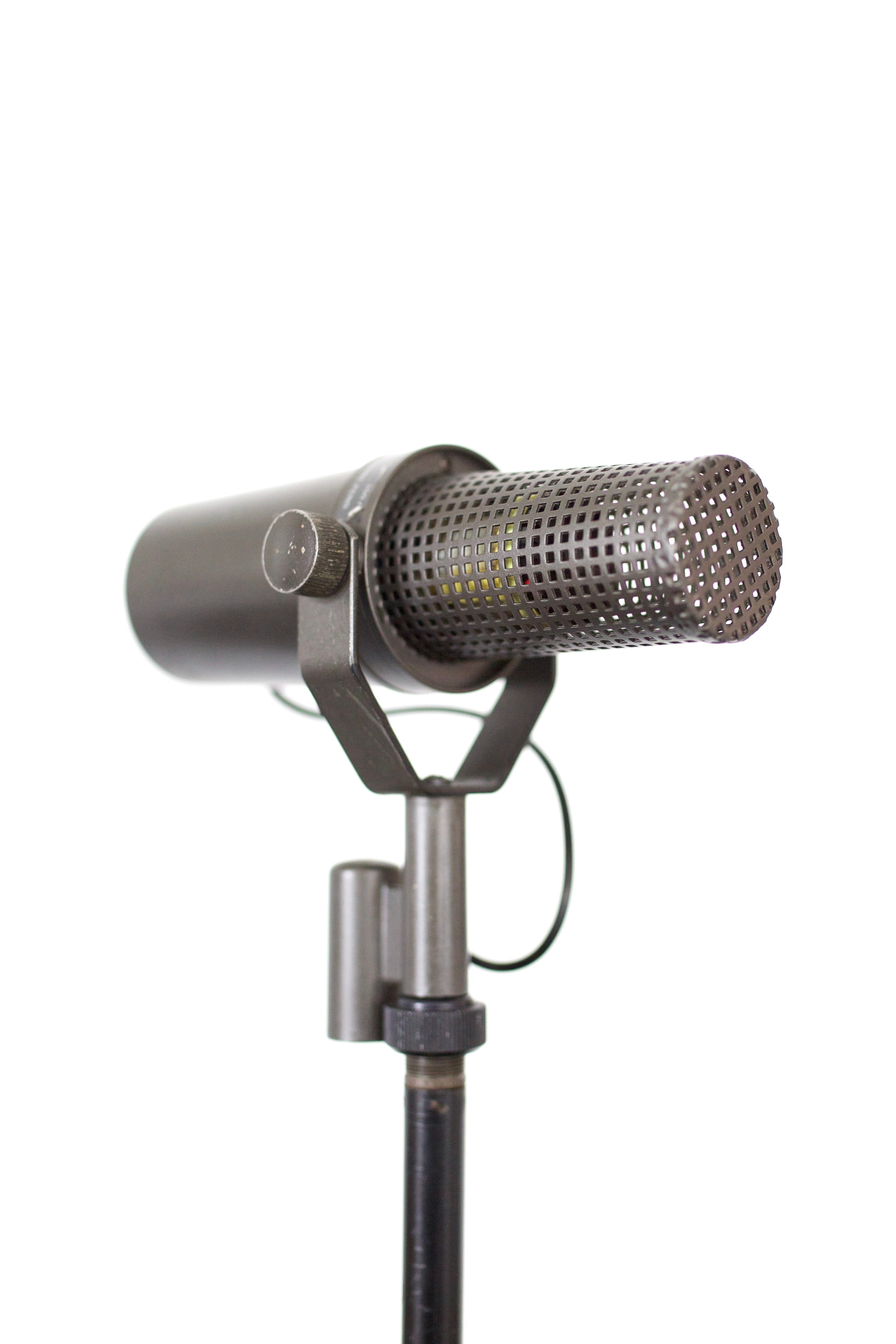 Shure SM7 Dynamic Microphone (USA)