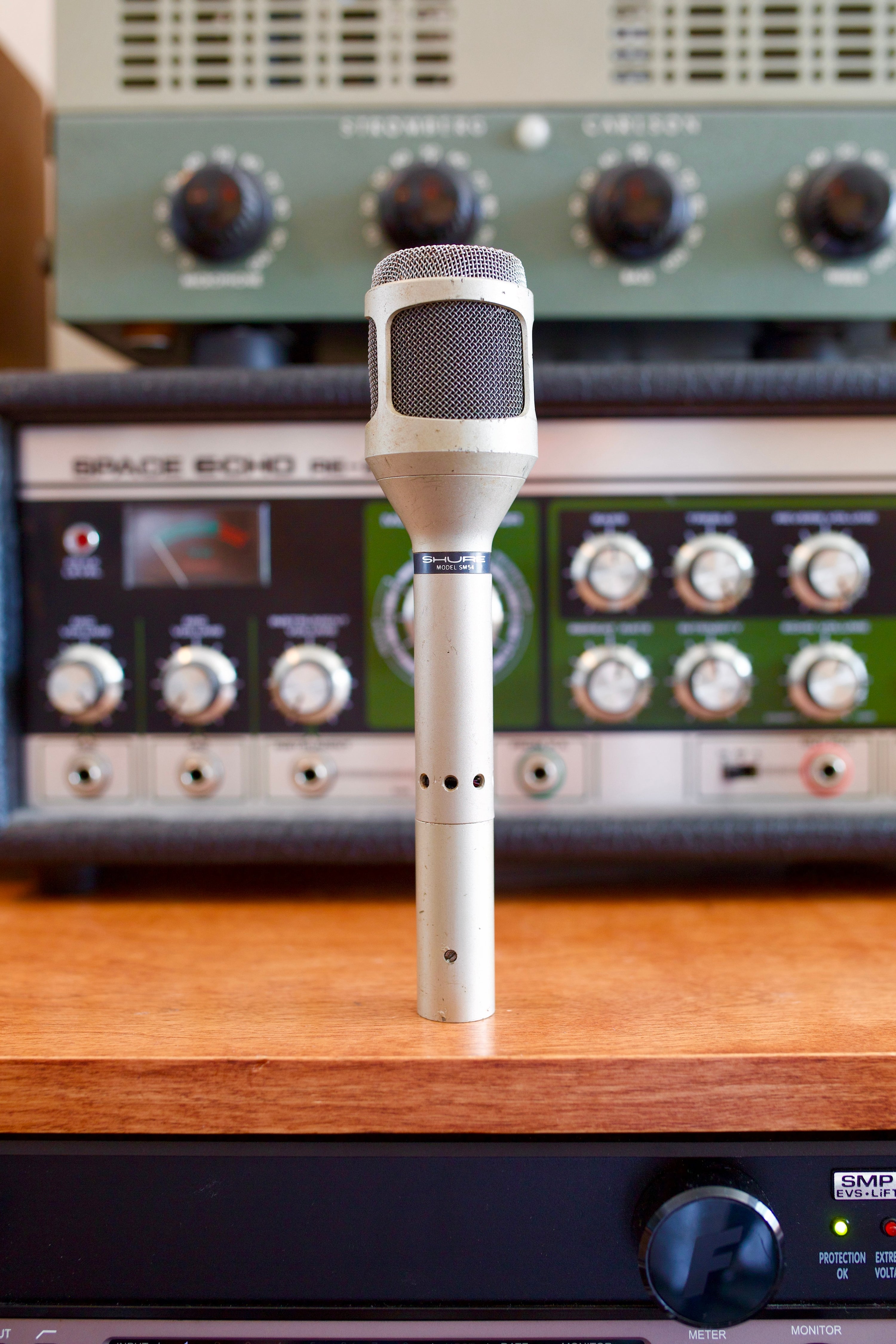 Shure SM54 Dynamic Microphone