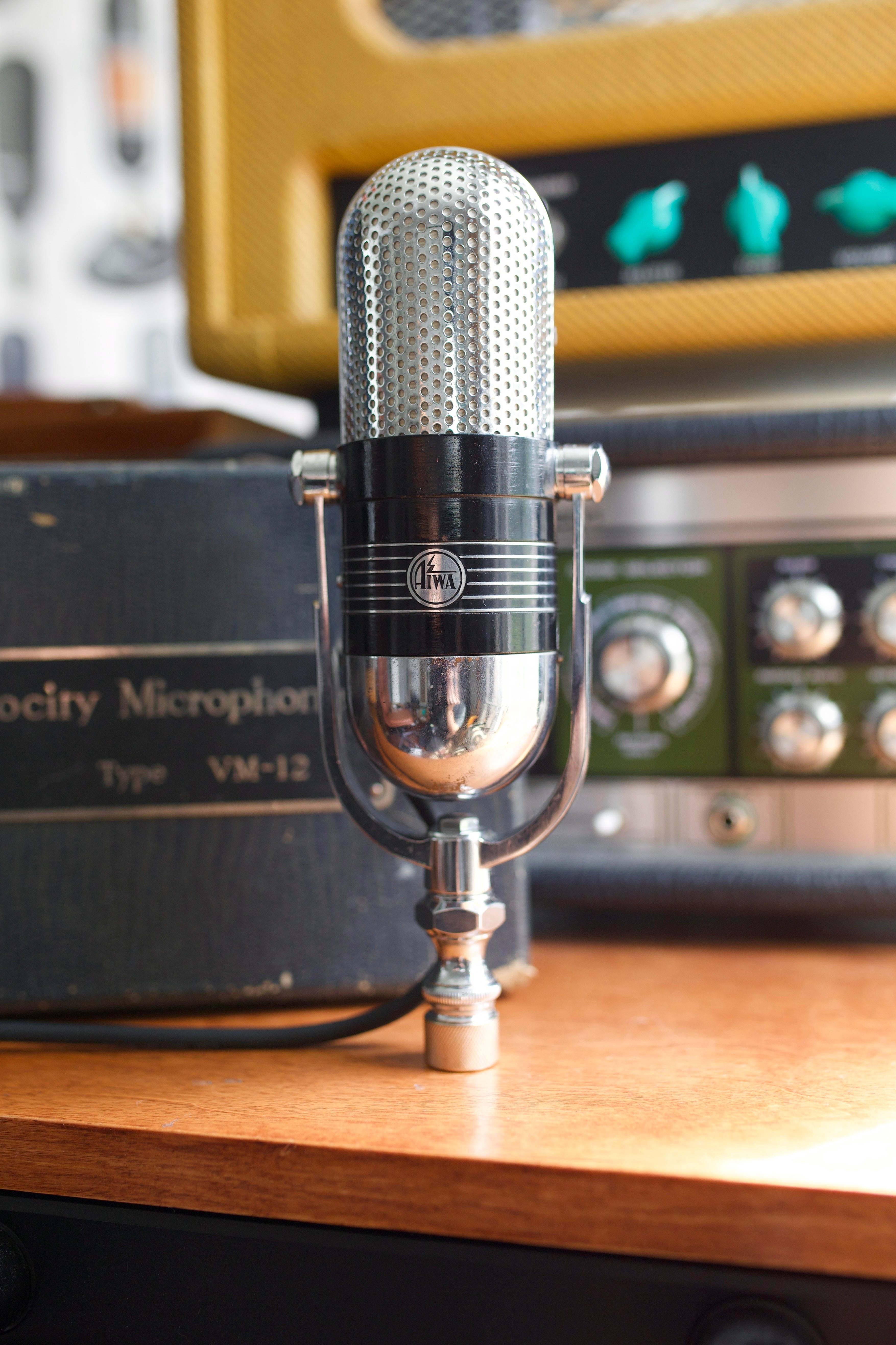 AIWAリボンマイクVM-12/ビンテージマイク/動作良好 Aiwa VM-12 Ribbon Microphone – Cole Picks Vintage