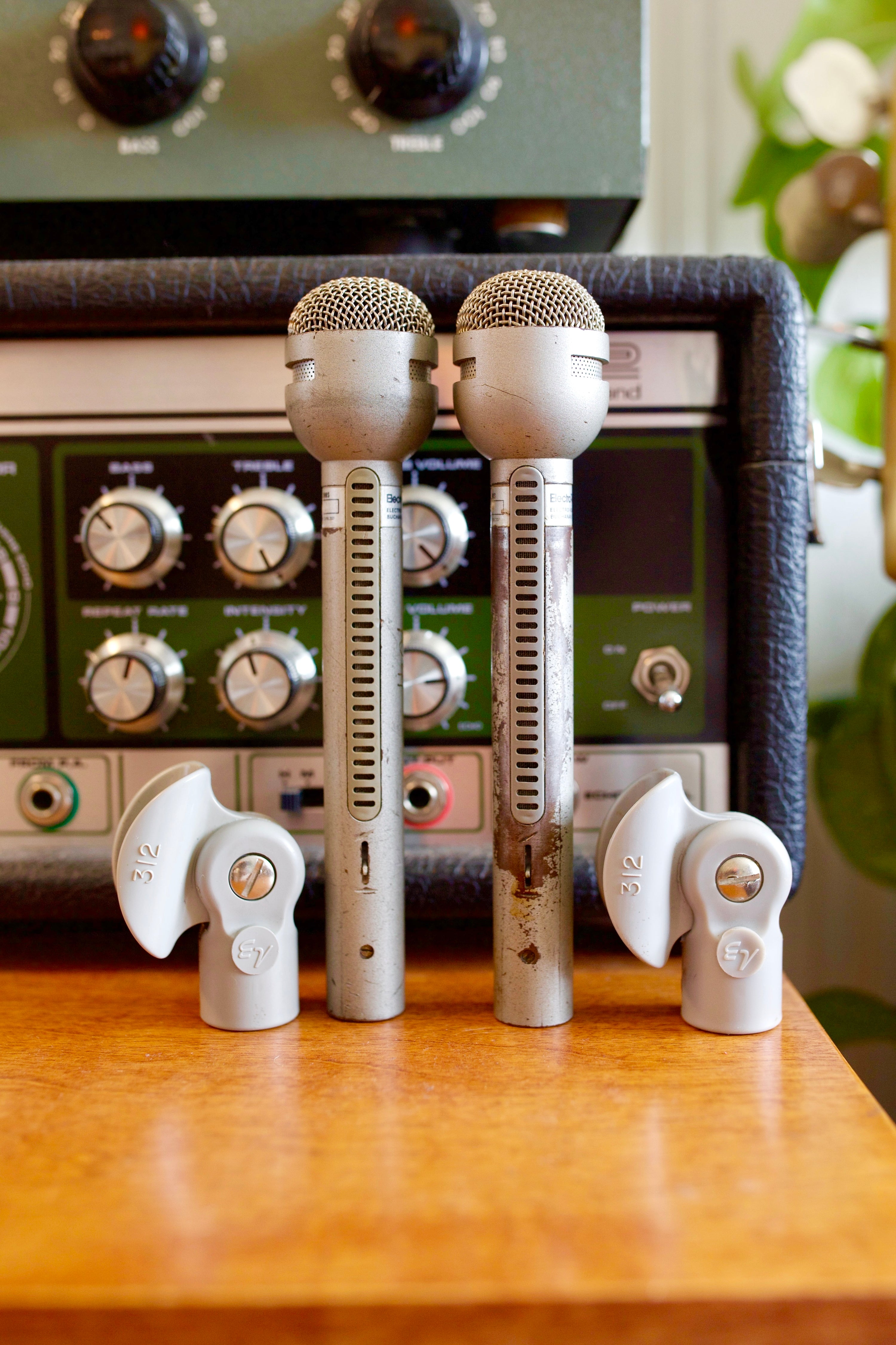 Electro Voice RE-10 Dynamic Microphone Pair