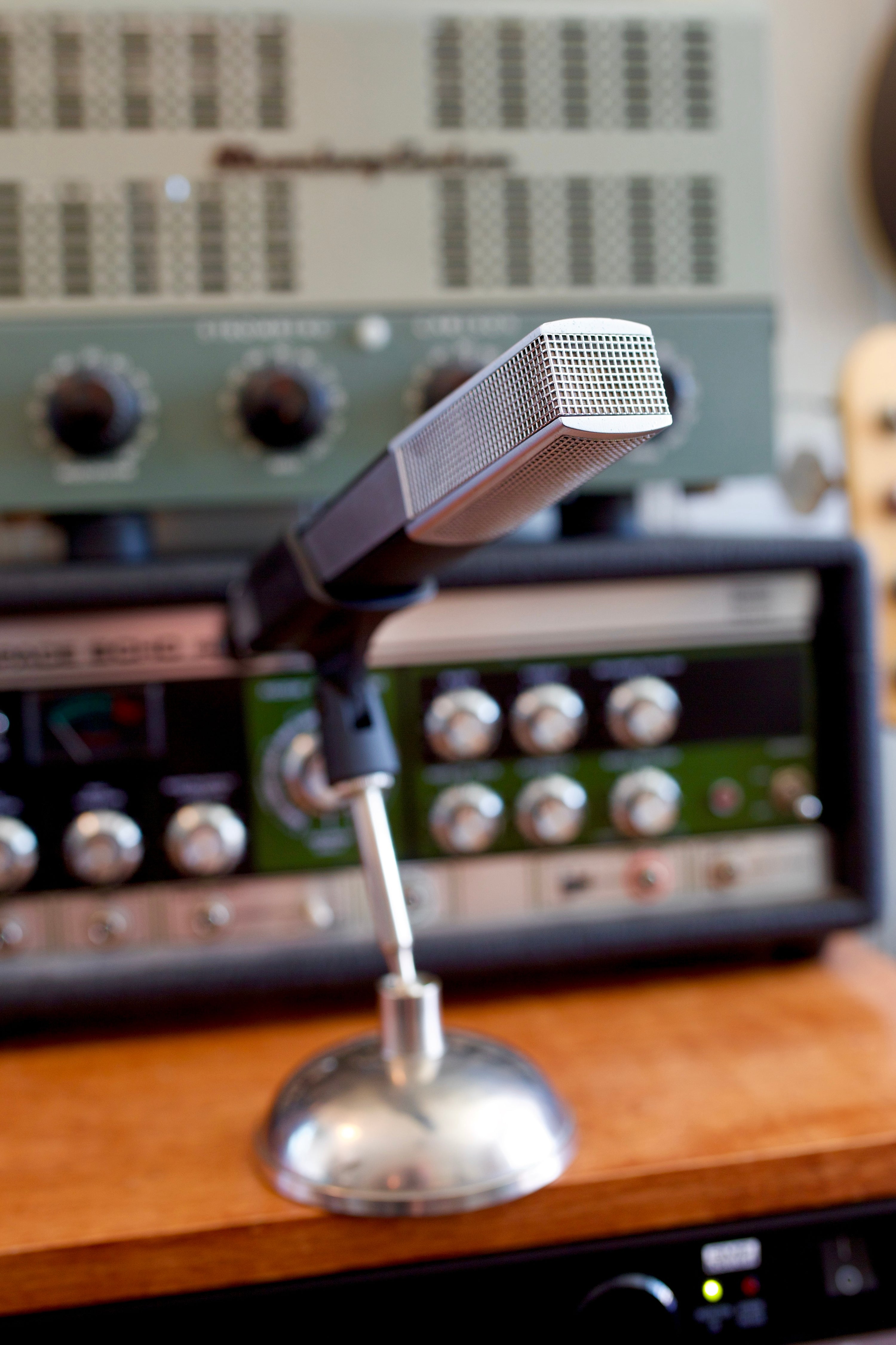Sennheiser MD441-U Dynamic Microphone