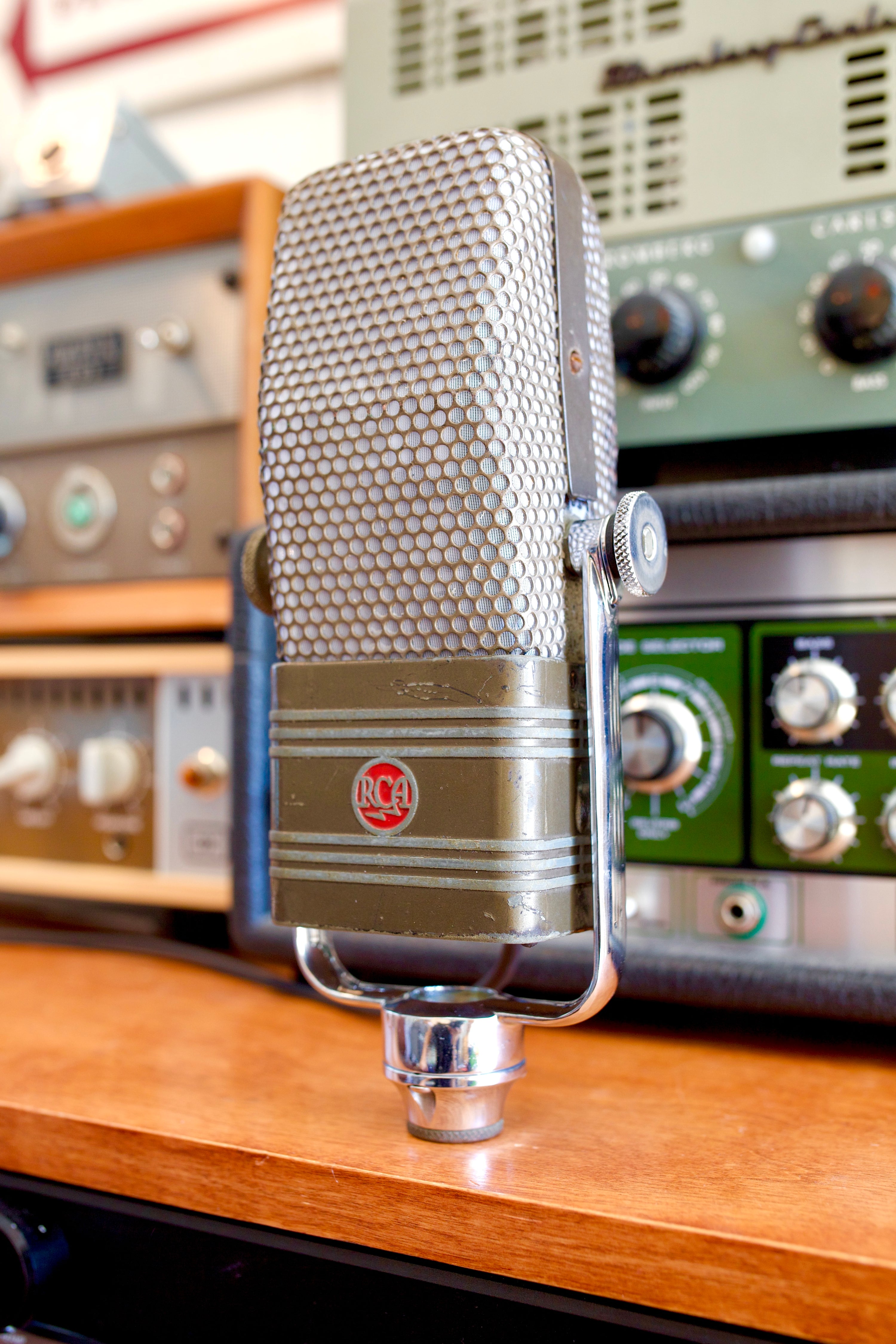 RCA MI-3027-G (Original 44) Ribbon Microphone