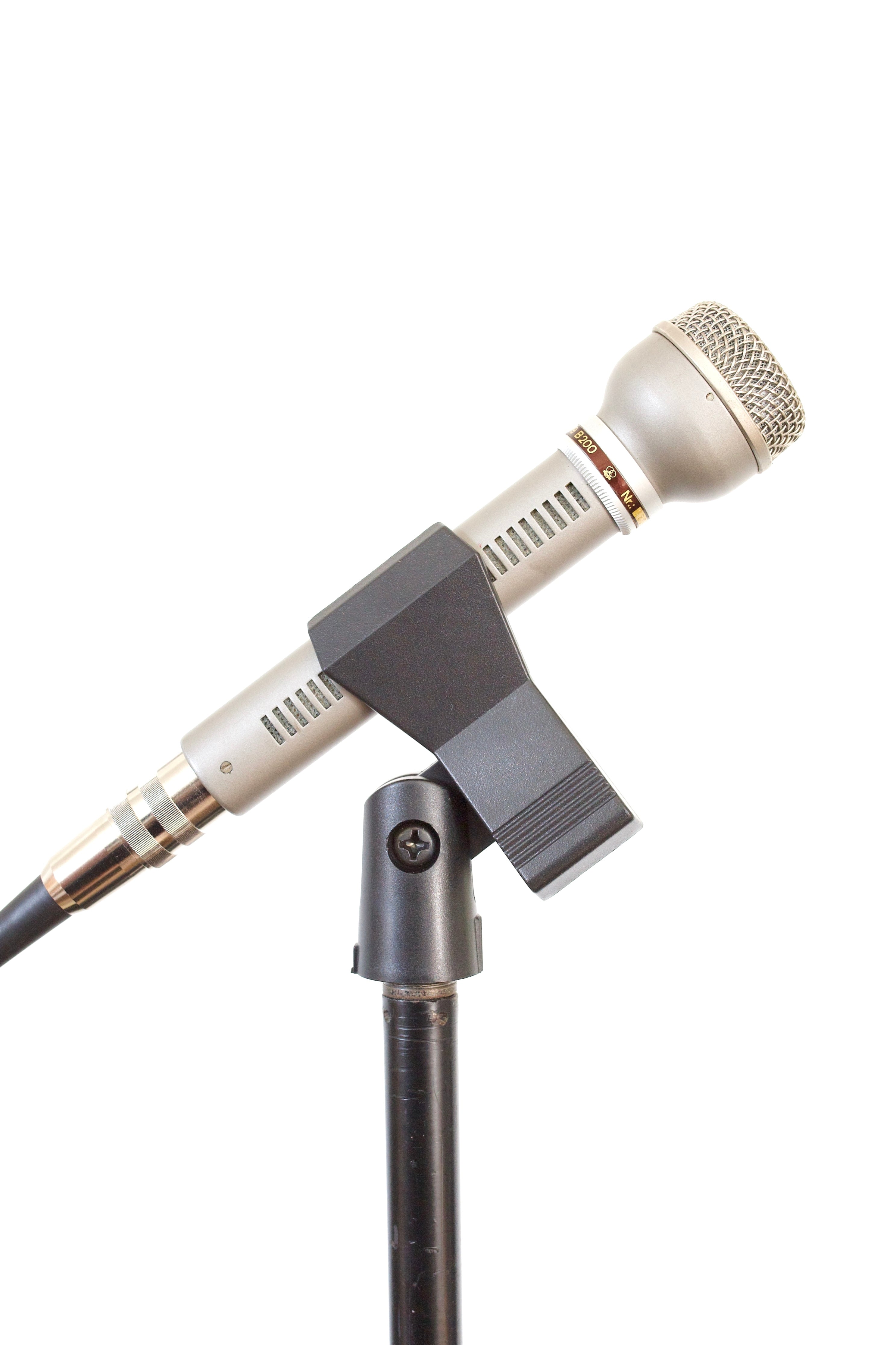 AKG D19C Dynamic Microphone – Cole Picks Vintage