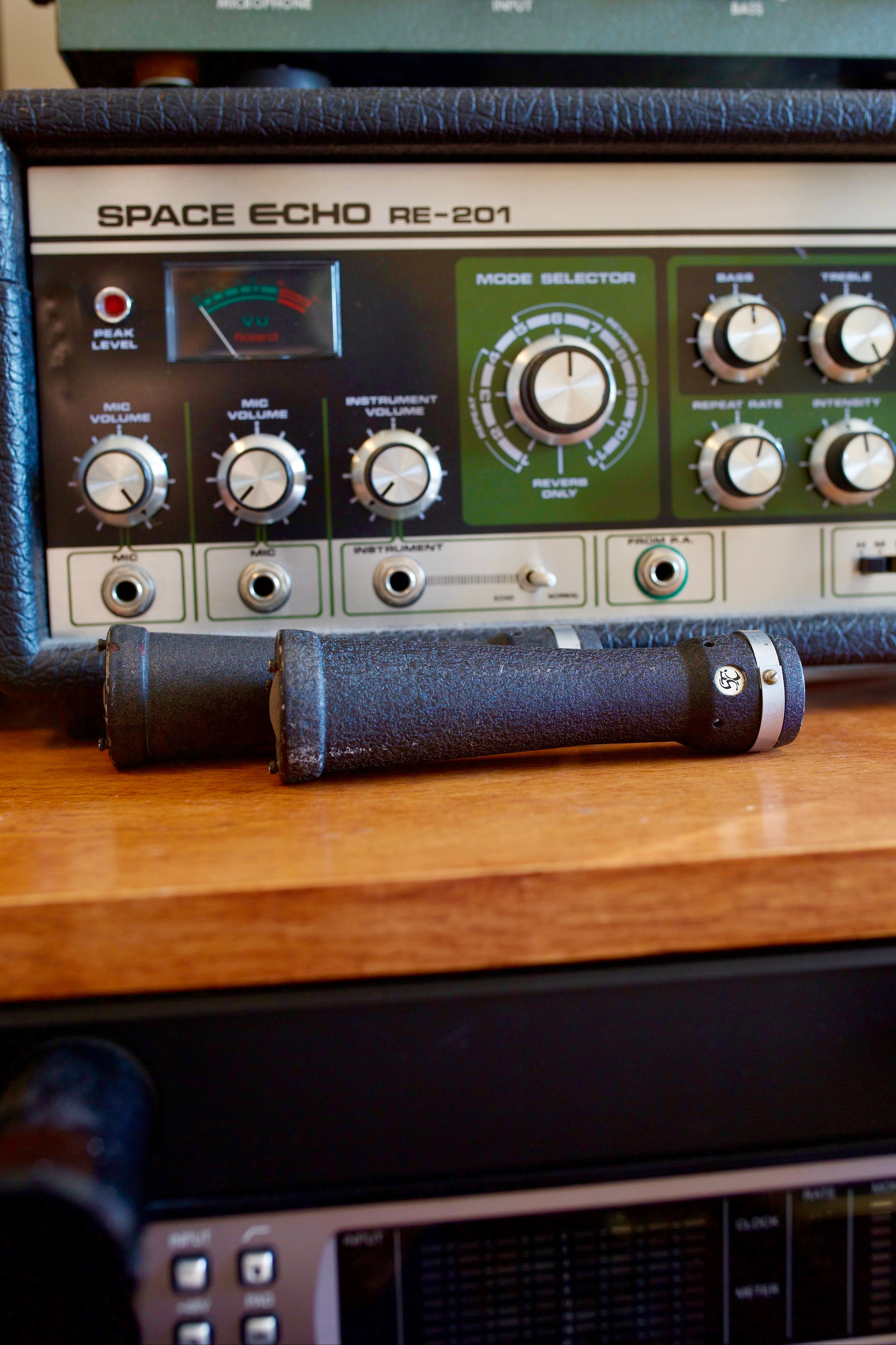 STC 4037C Dynamic Microphone