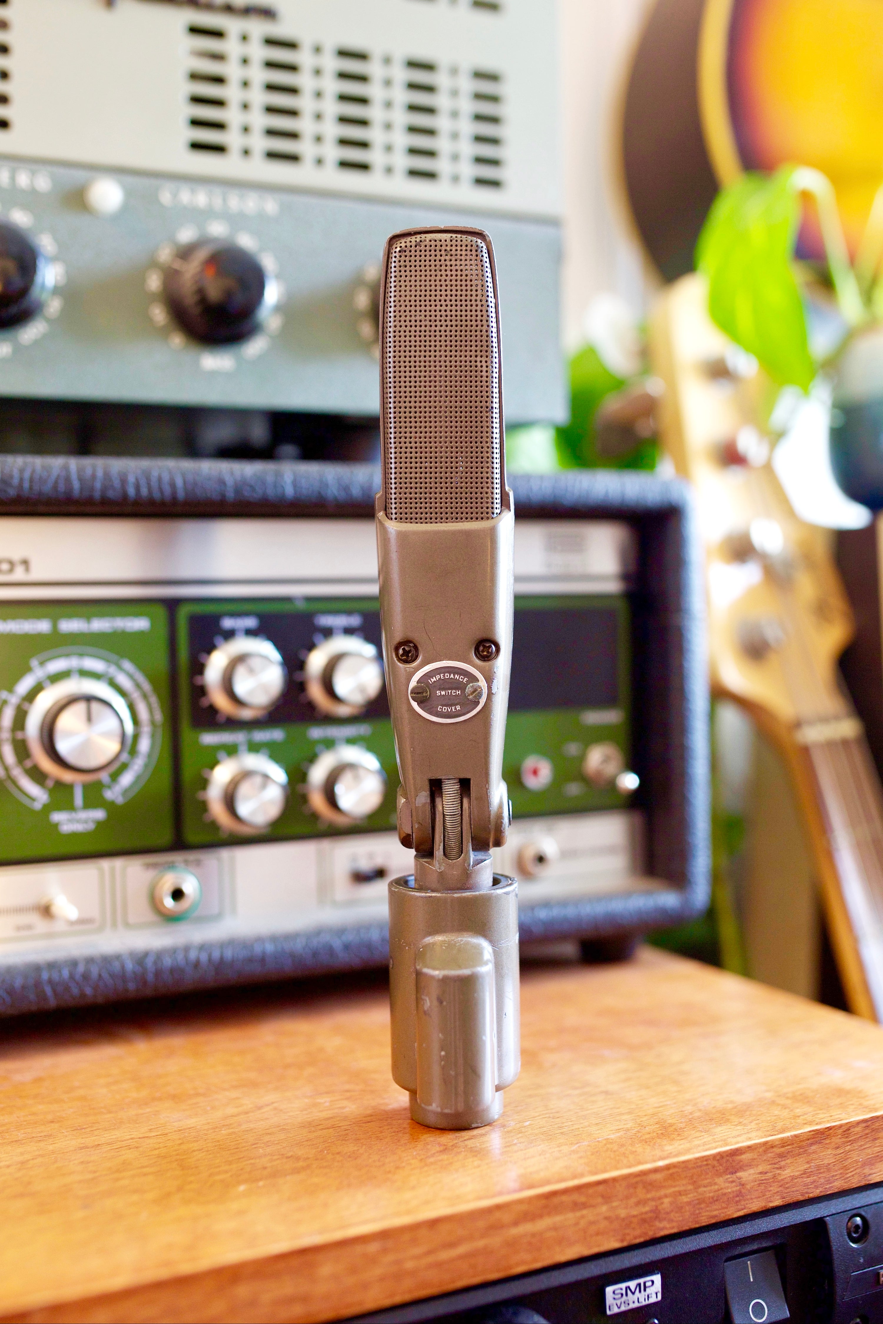 Shure 300 Ribbon Microphone
